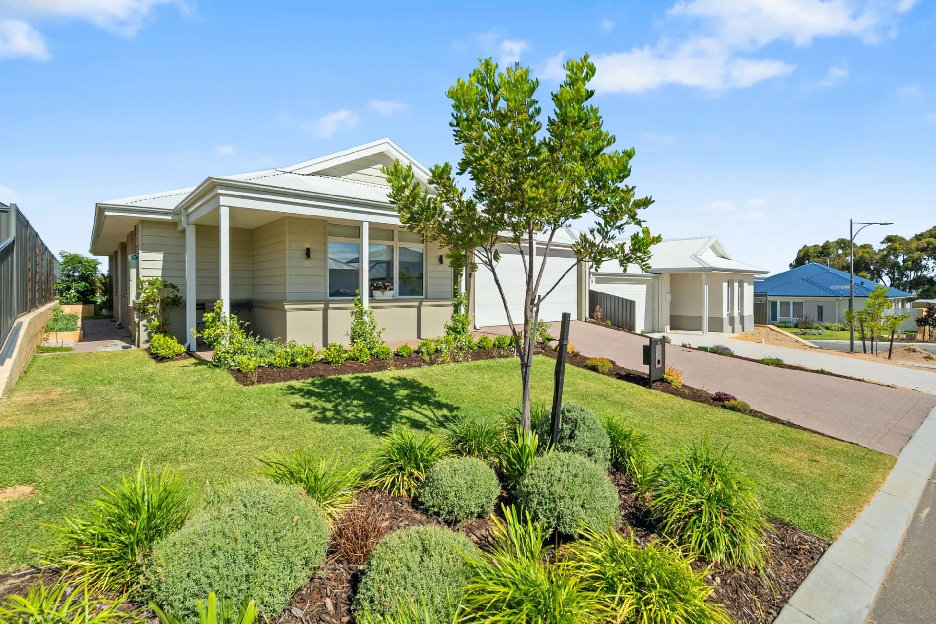18 Sarasota Loop, Madora Bay., Madora Bay - Thumbnail 3