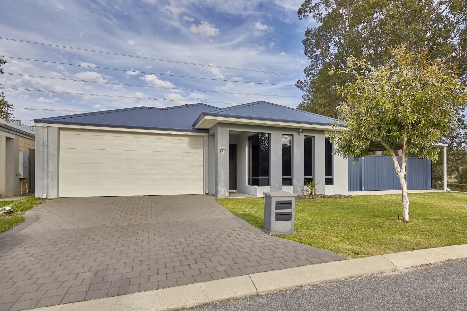 32 Daybreak Loop, Wellard - Image 1