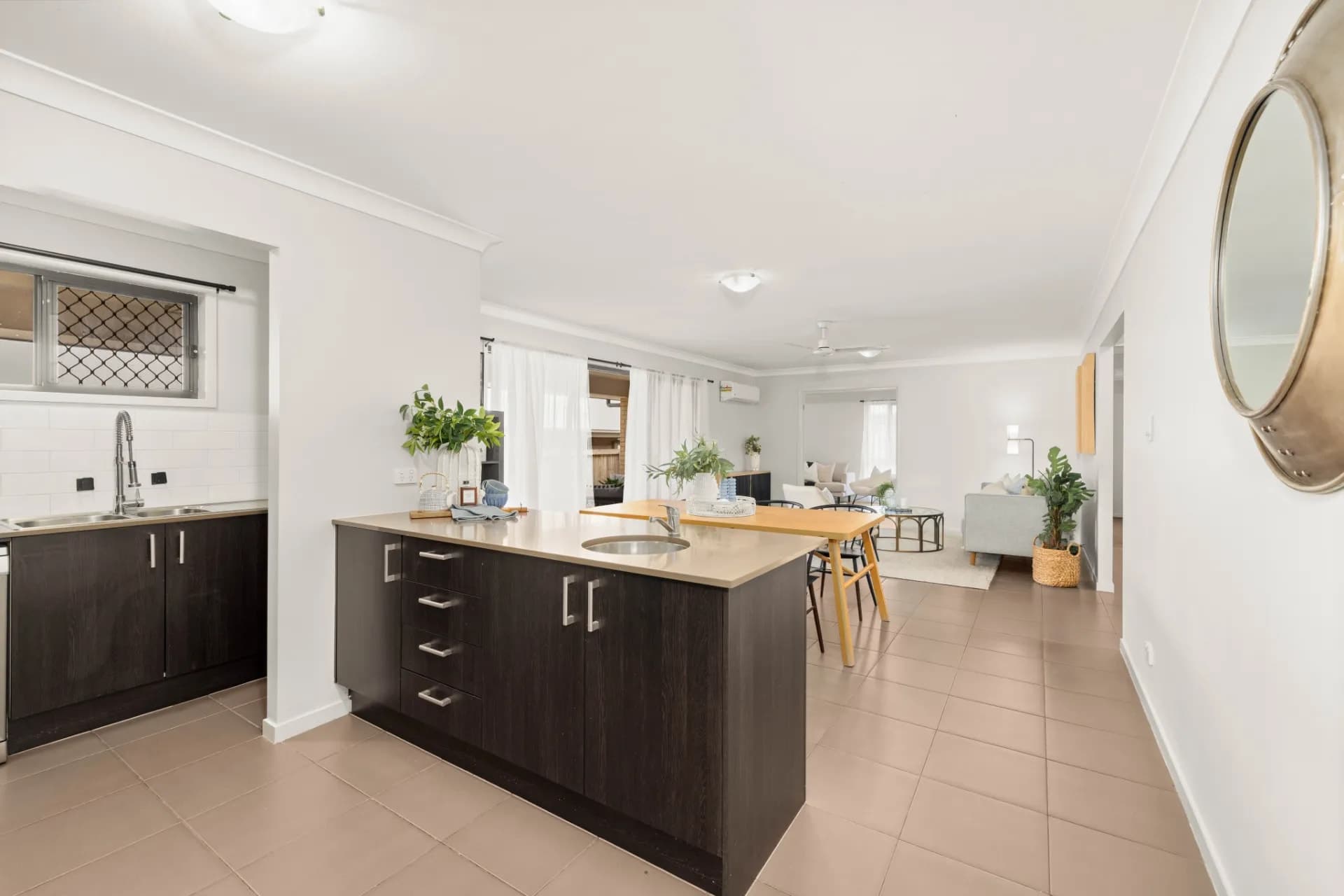 38 Creekstone Avenue, Redbank Plains - Thumbnail 2