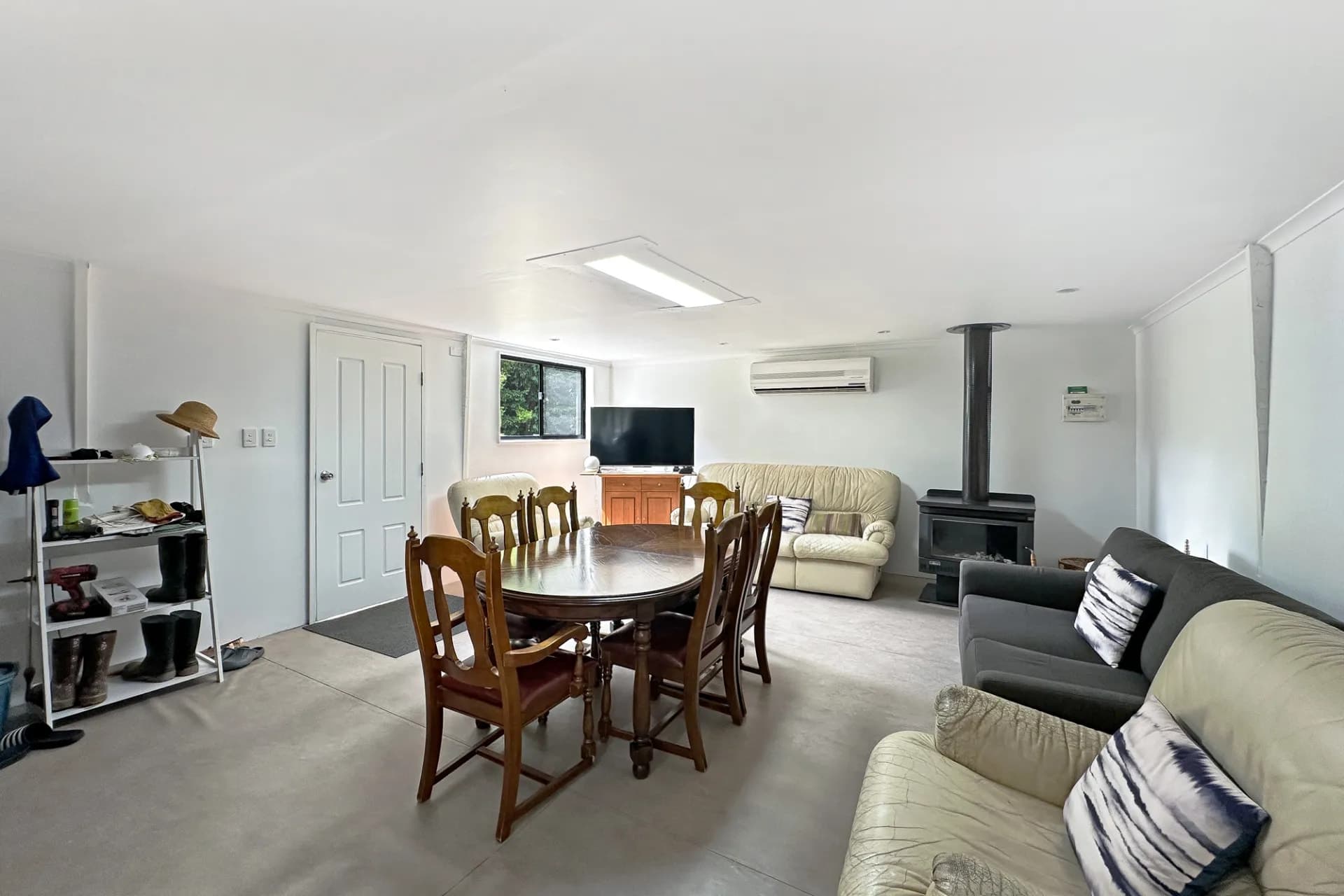 331 Grand Ridge  Road, Seaview - Thumbnail 3