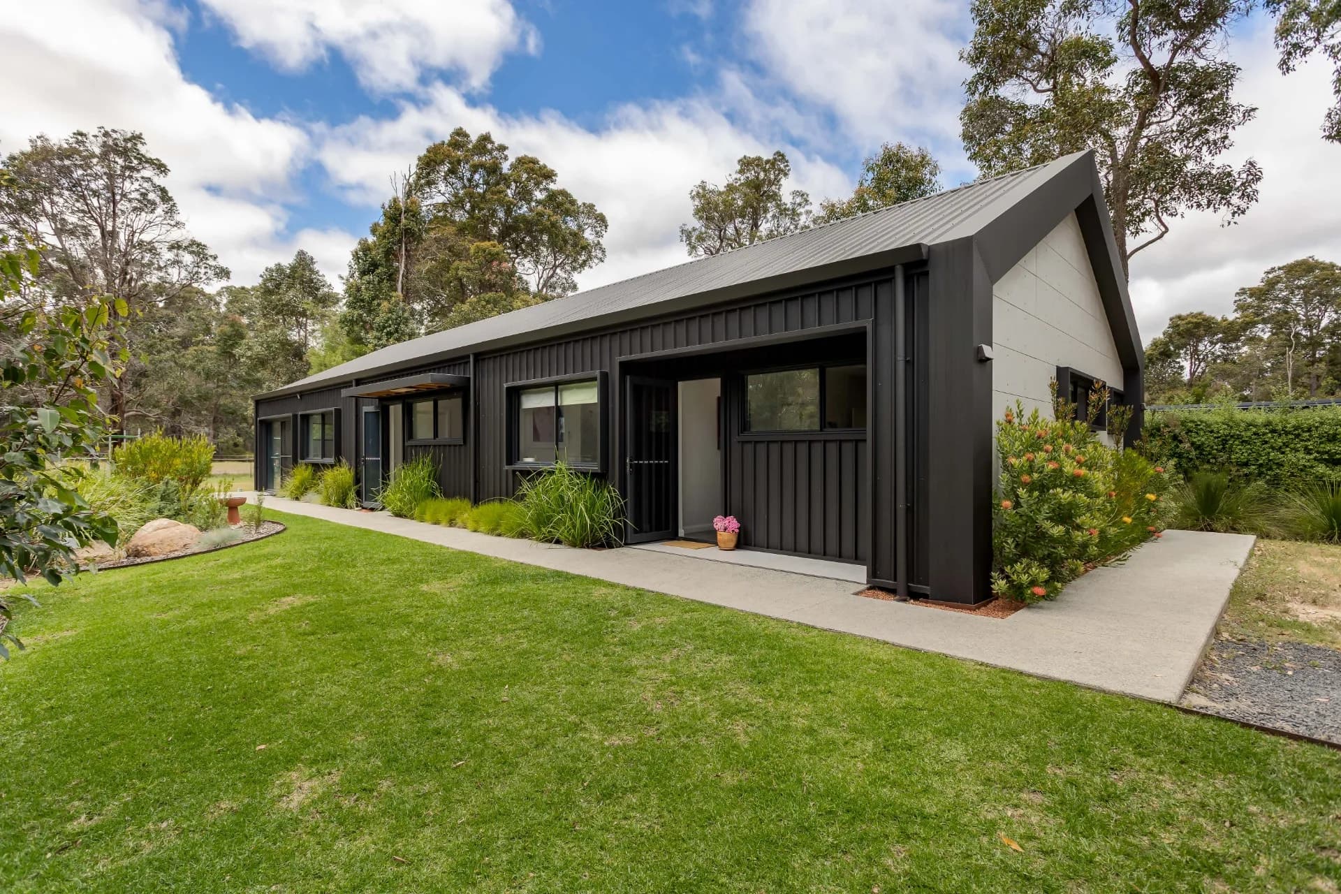 17 Tinglewood Court, Cowaramup - Image 1