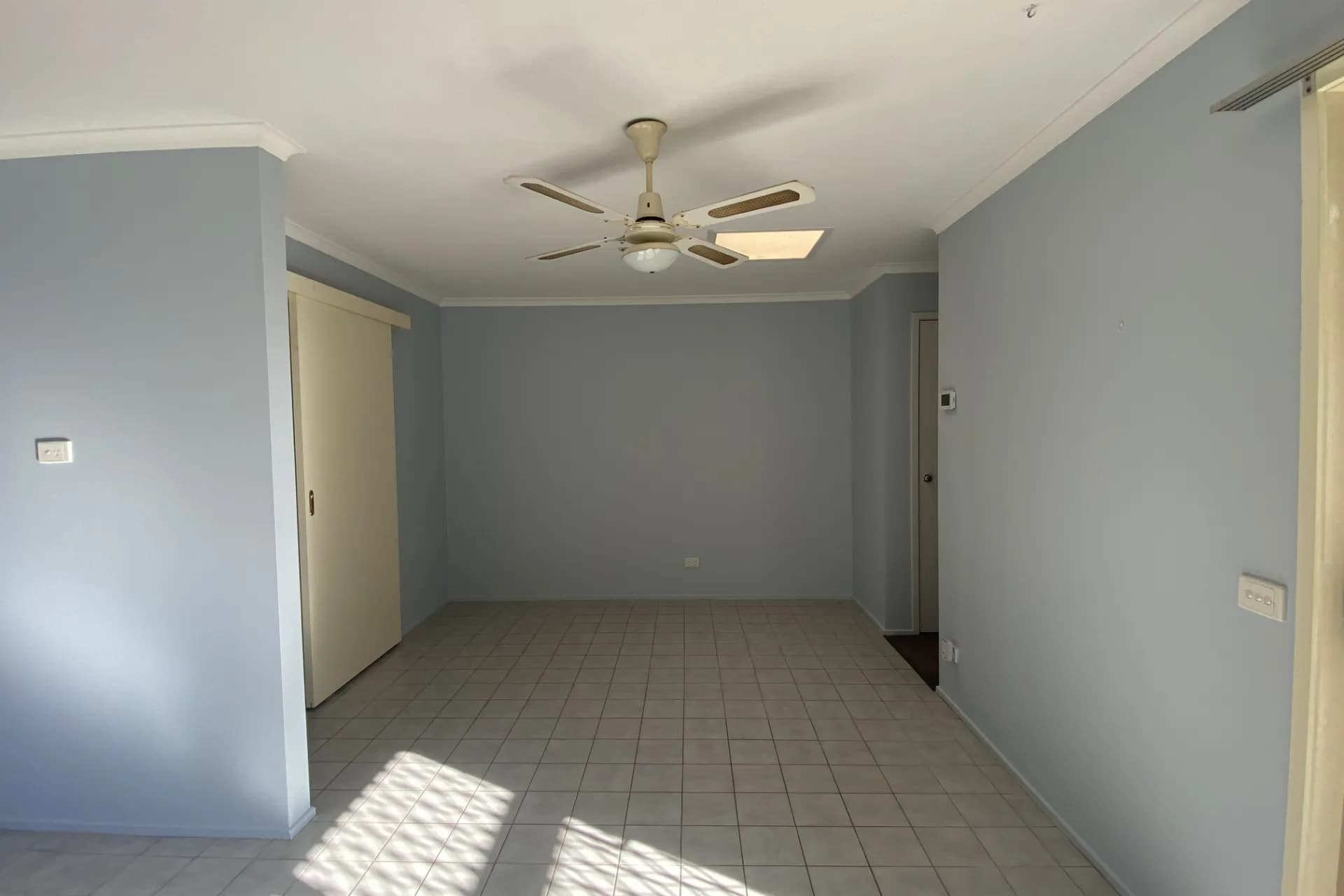 129 Flemington Crescent, Werribee - Thumbnail 6