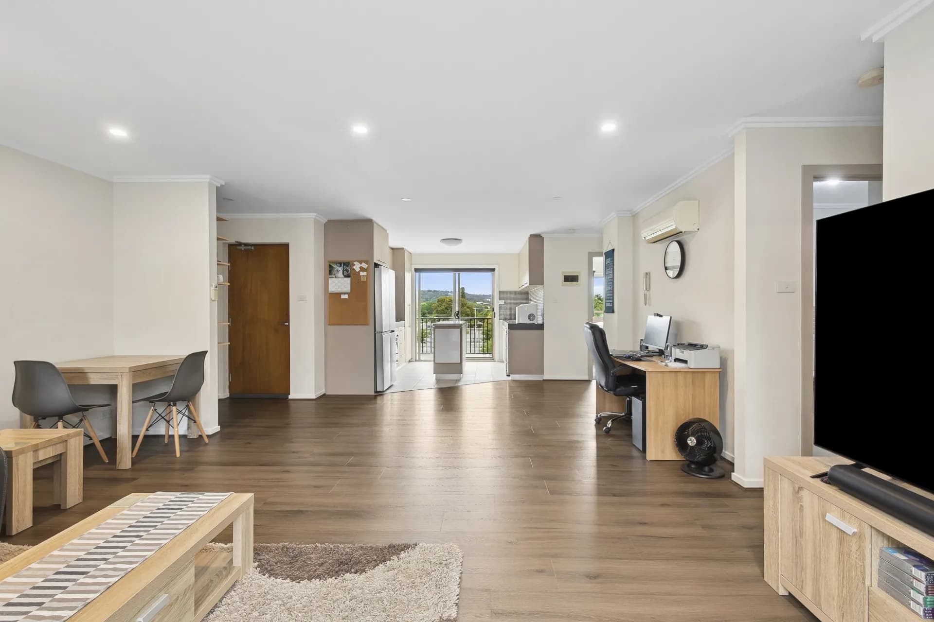 24/43 Antill Street, Queanbeyan, NSW, Queanbeyan - Thumbnail 5