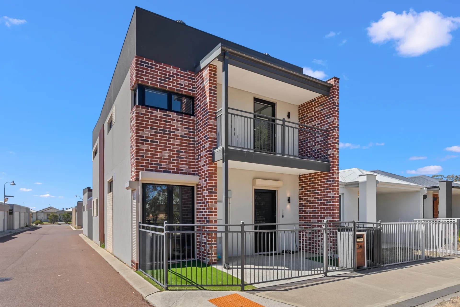 34 Granfell Way, Byford - Thumbnail 2