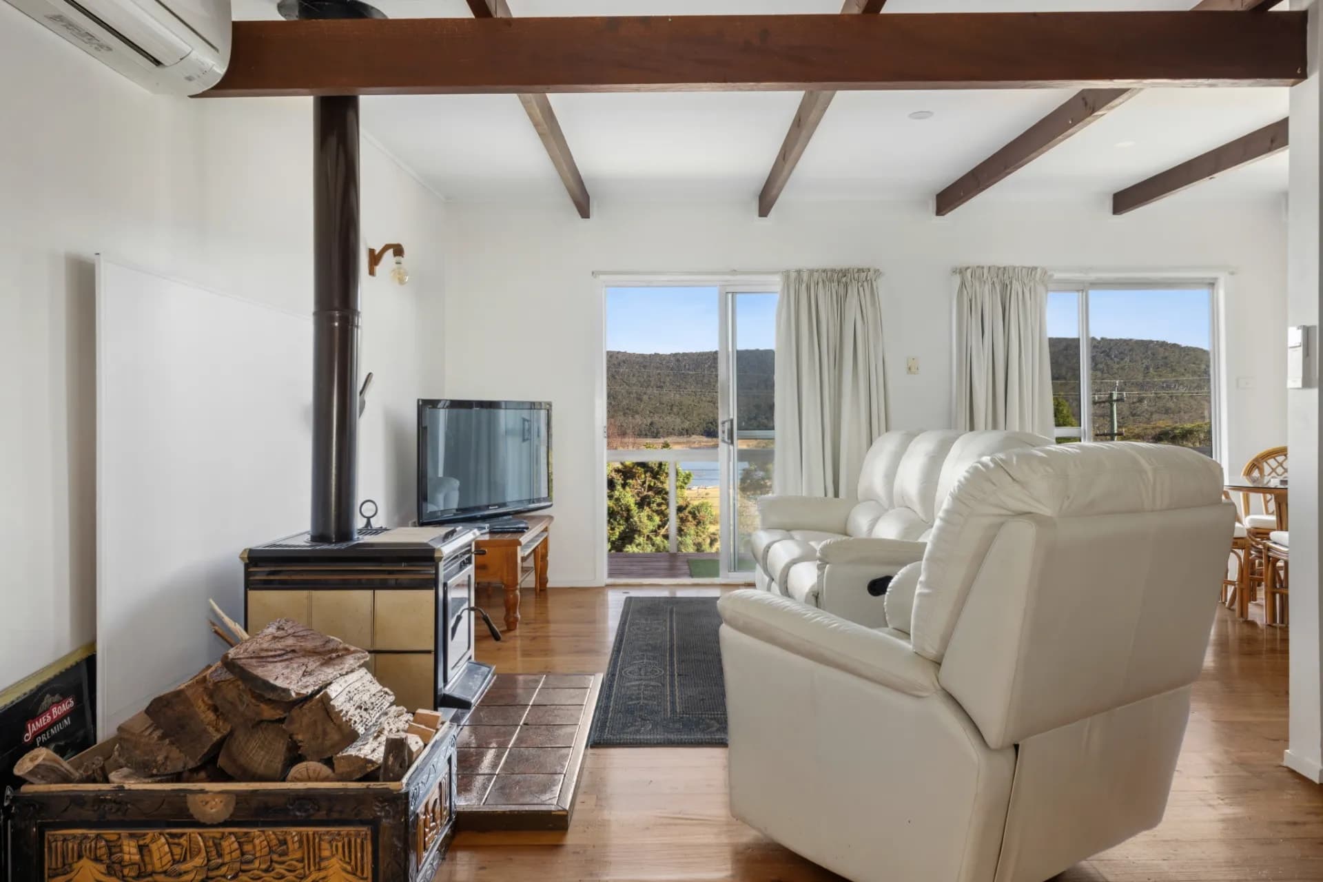 55 Illawong Road, Anglers Reach., Anglers Reach - Thumbnail 3