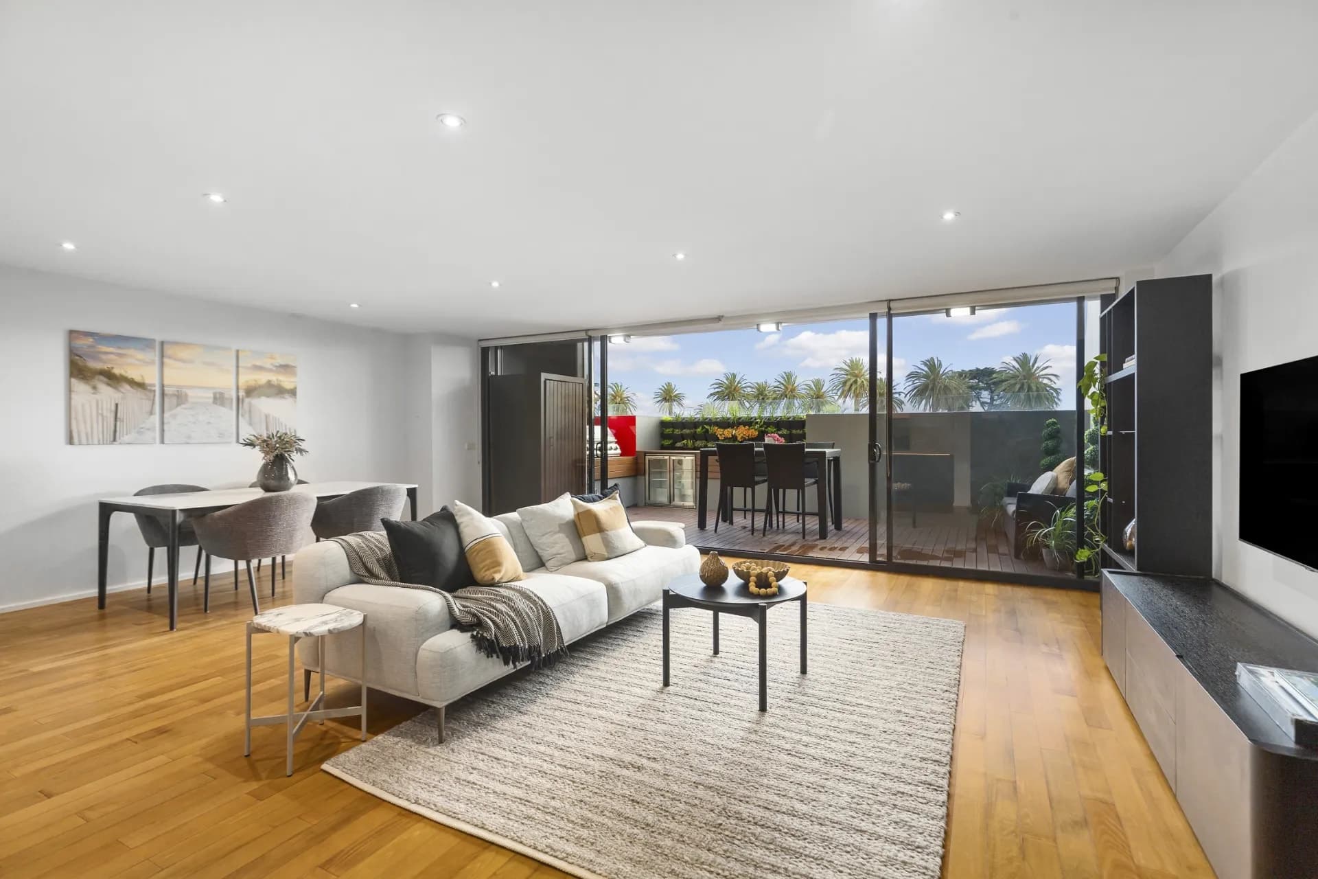 102/348 Beaconsfield Parade, St Kilda West - Thumbnail 2