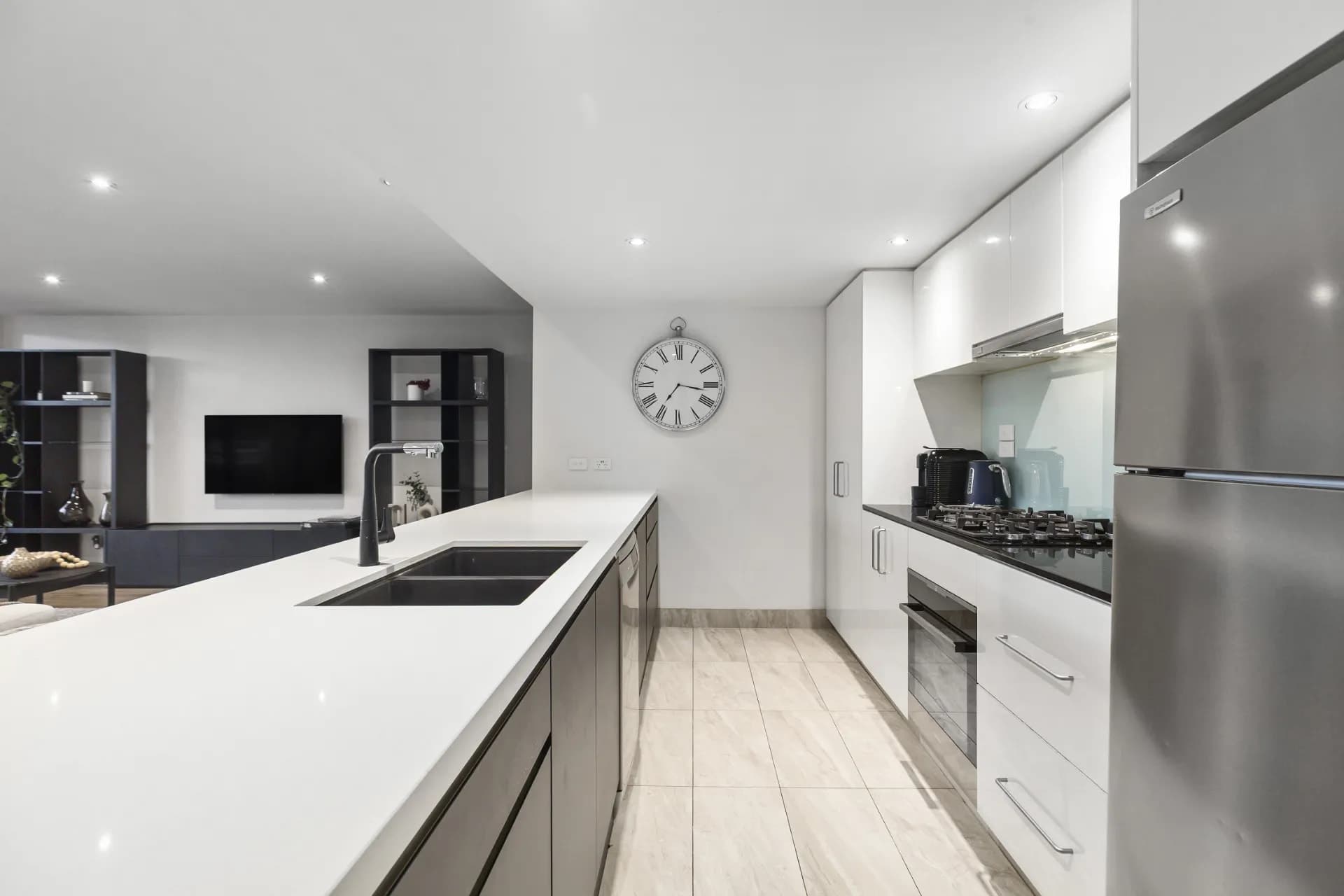 102/348 Beaconsfield Parade, St Kilda West - Thumbnail 5