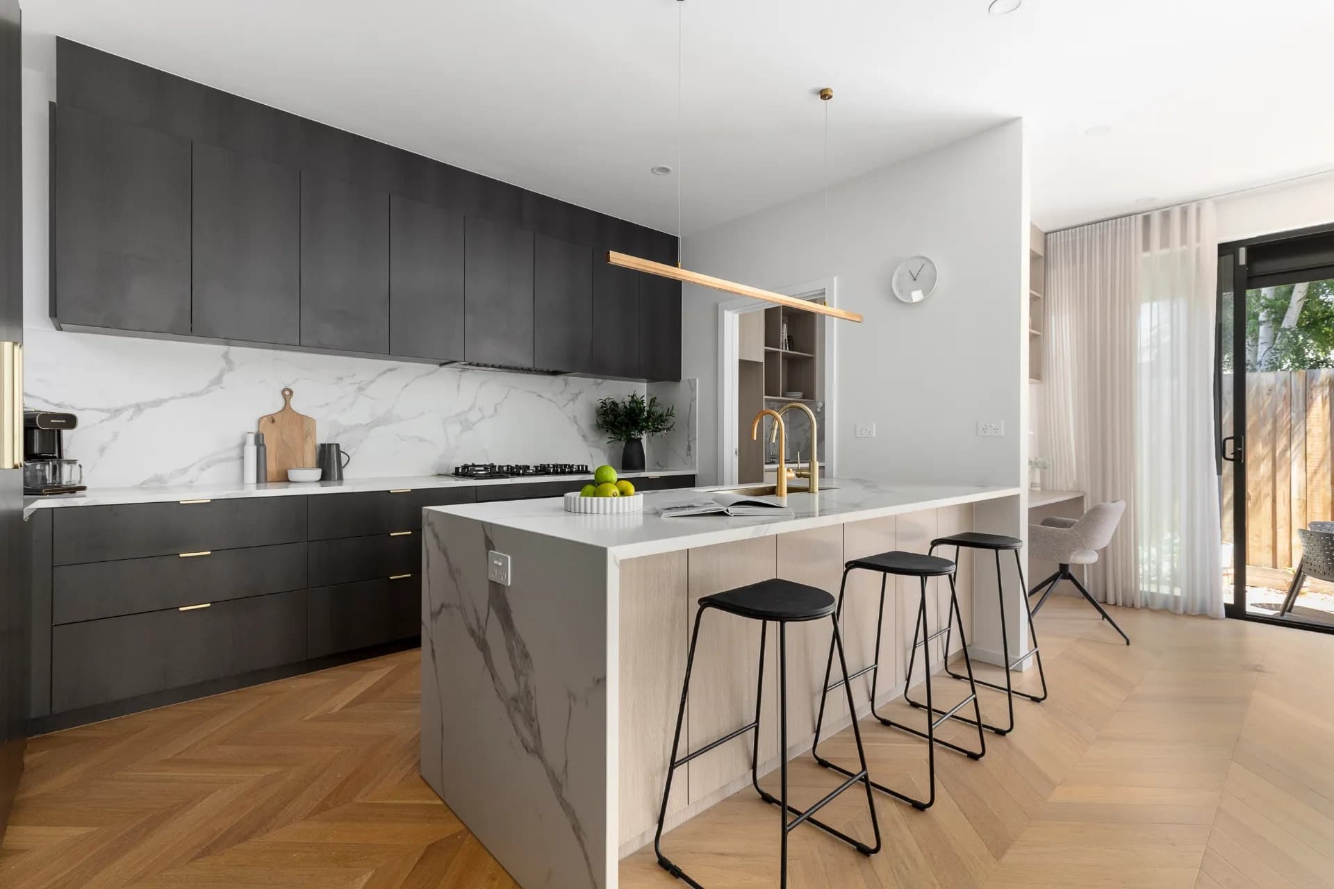 13 Hardy Street, South Yarra - Thumbnail 4