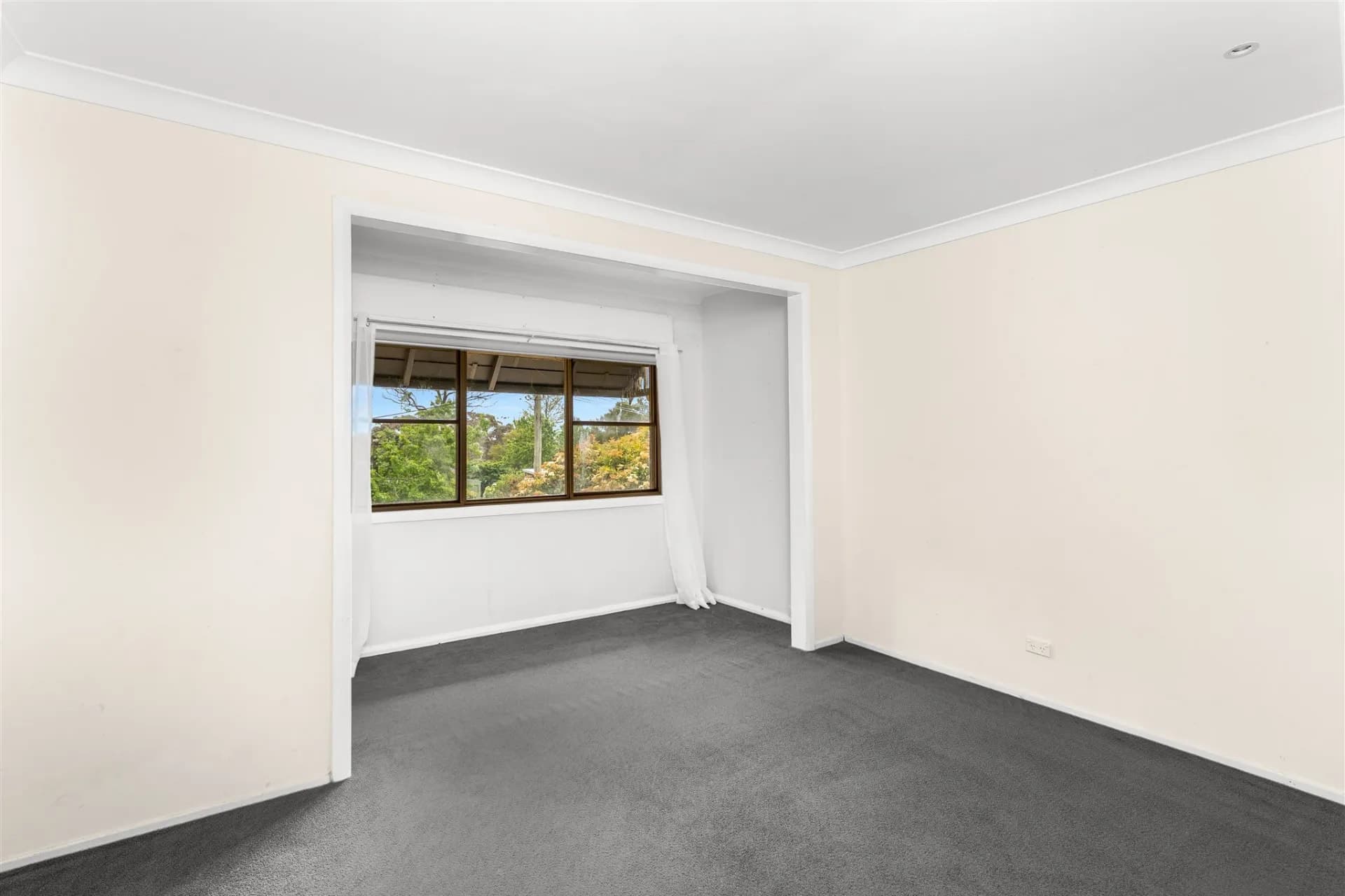 27 Ligar Street, Hill Top - Thumbnail 5