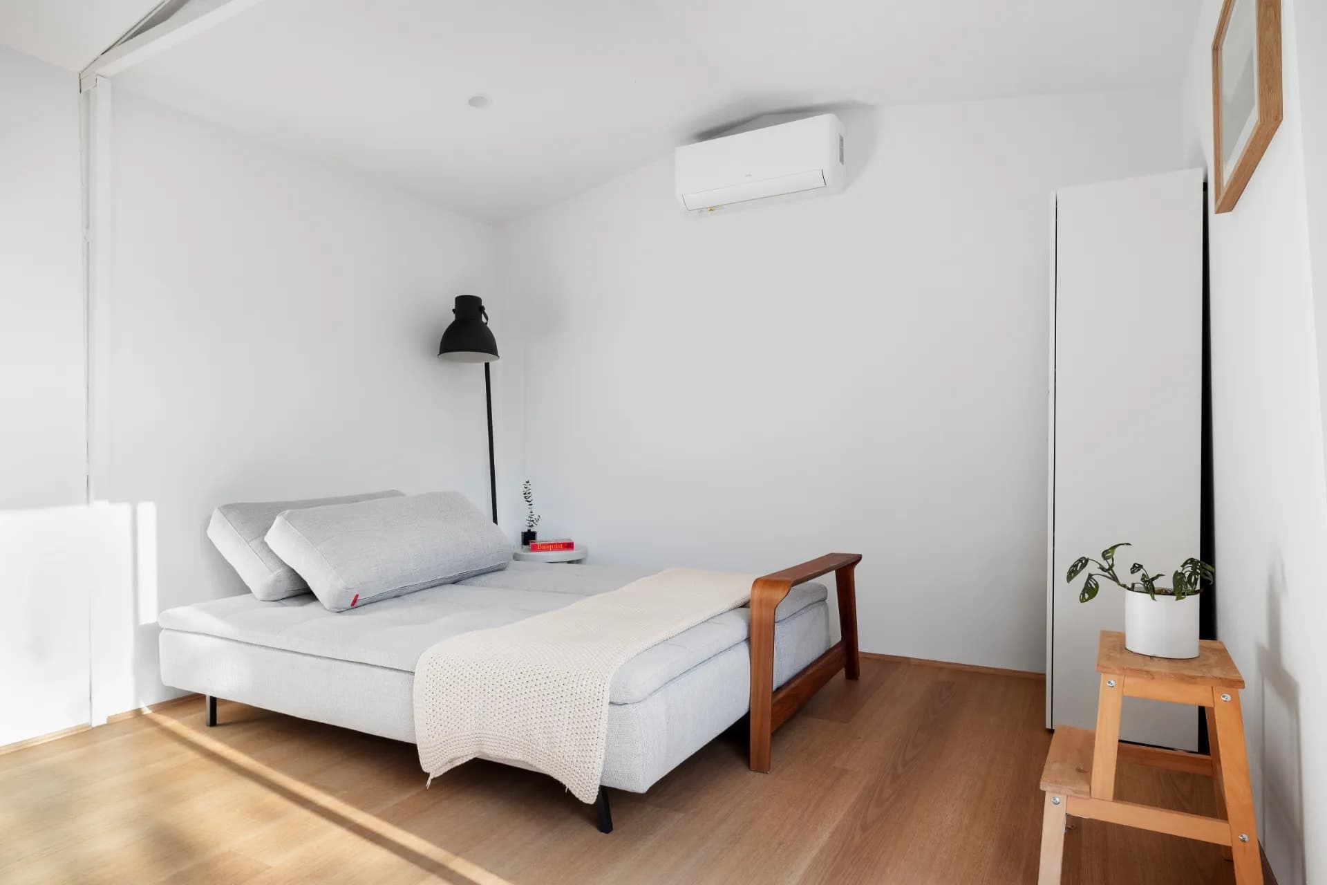 5 Kelverne Street, Reservoir - Thumbnail 8