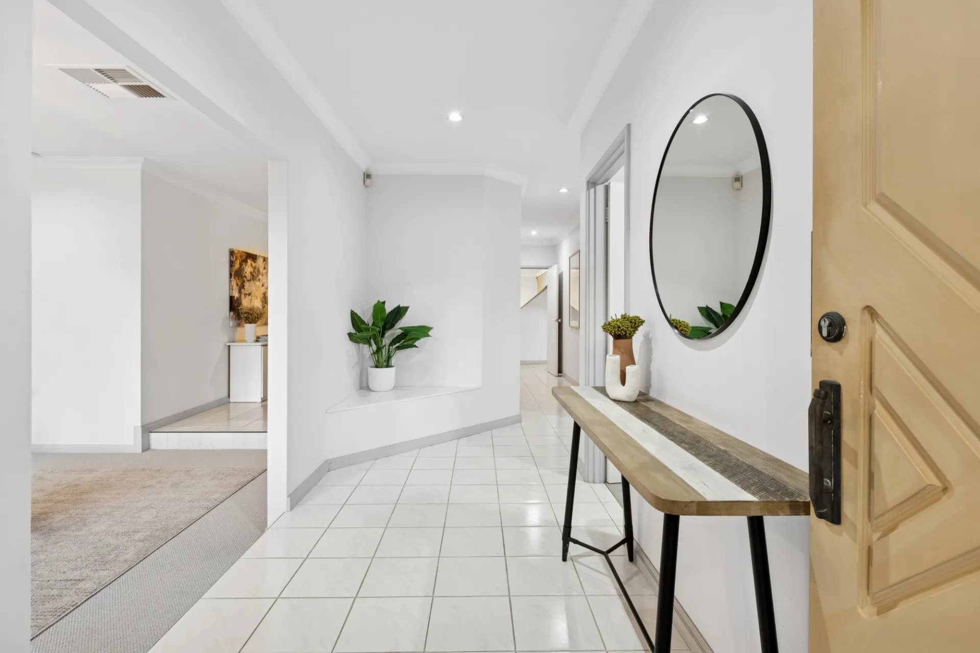8 Bluebay Hill, Ballajura - Thumbnail 2