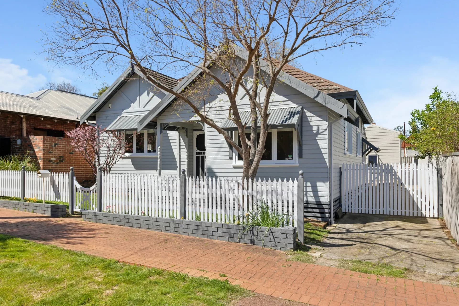 2 Olive Street, Guildford, Guildford - Image 1
