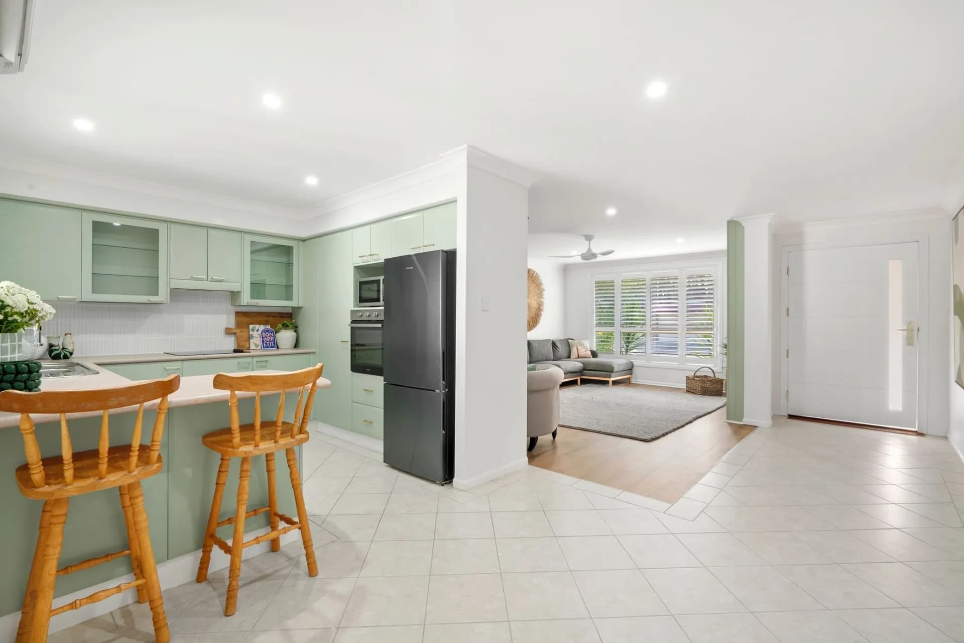 2/5 Wonga  Crescent, Port Macquarie., Port Macquarie - Thumbnail 2