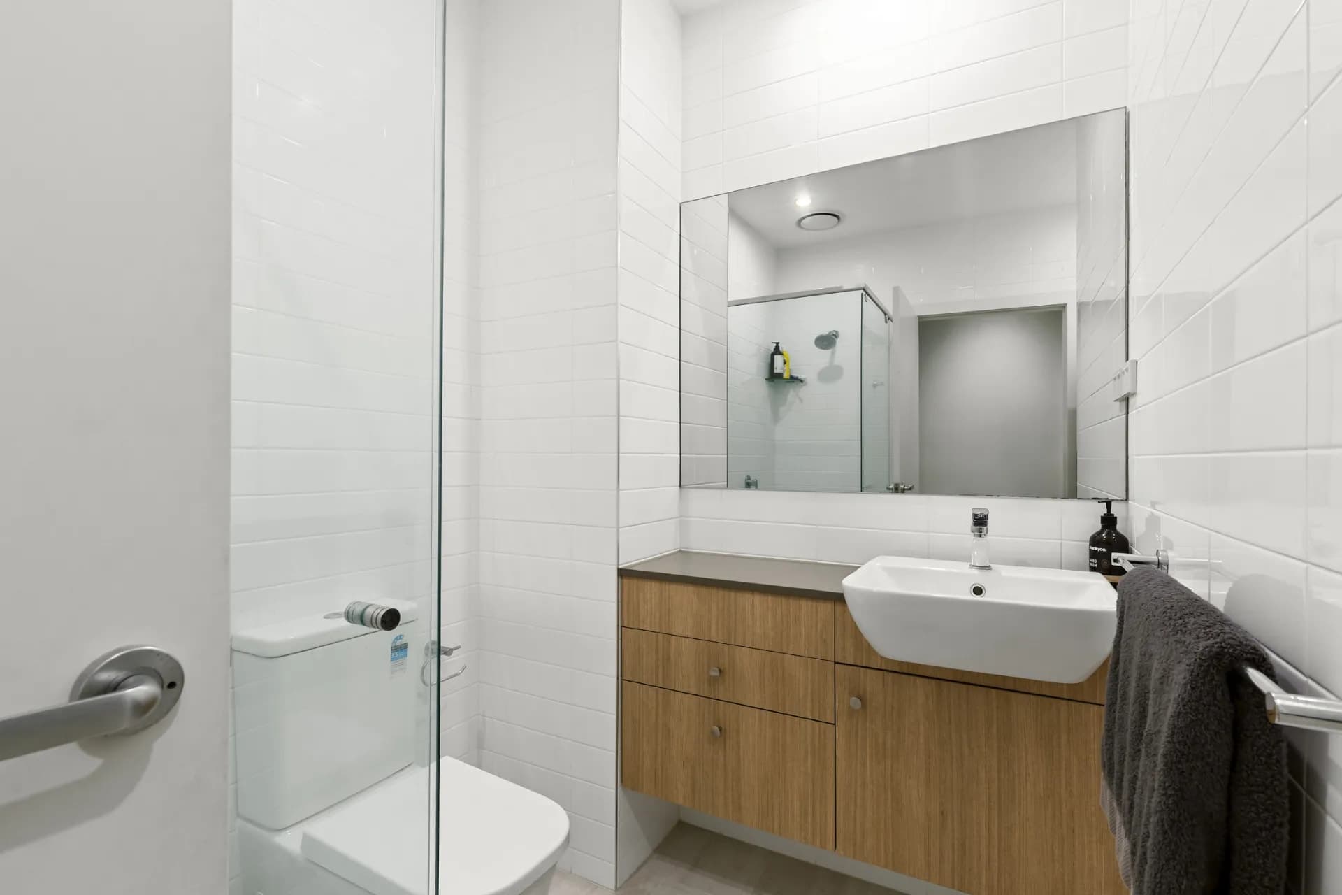 106/119 Tudor Street, Hamilton - Thumbnail 8