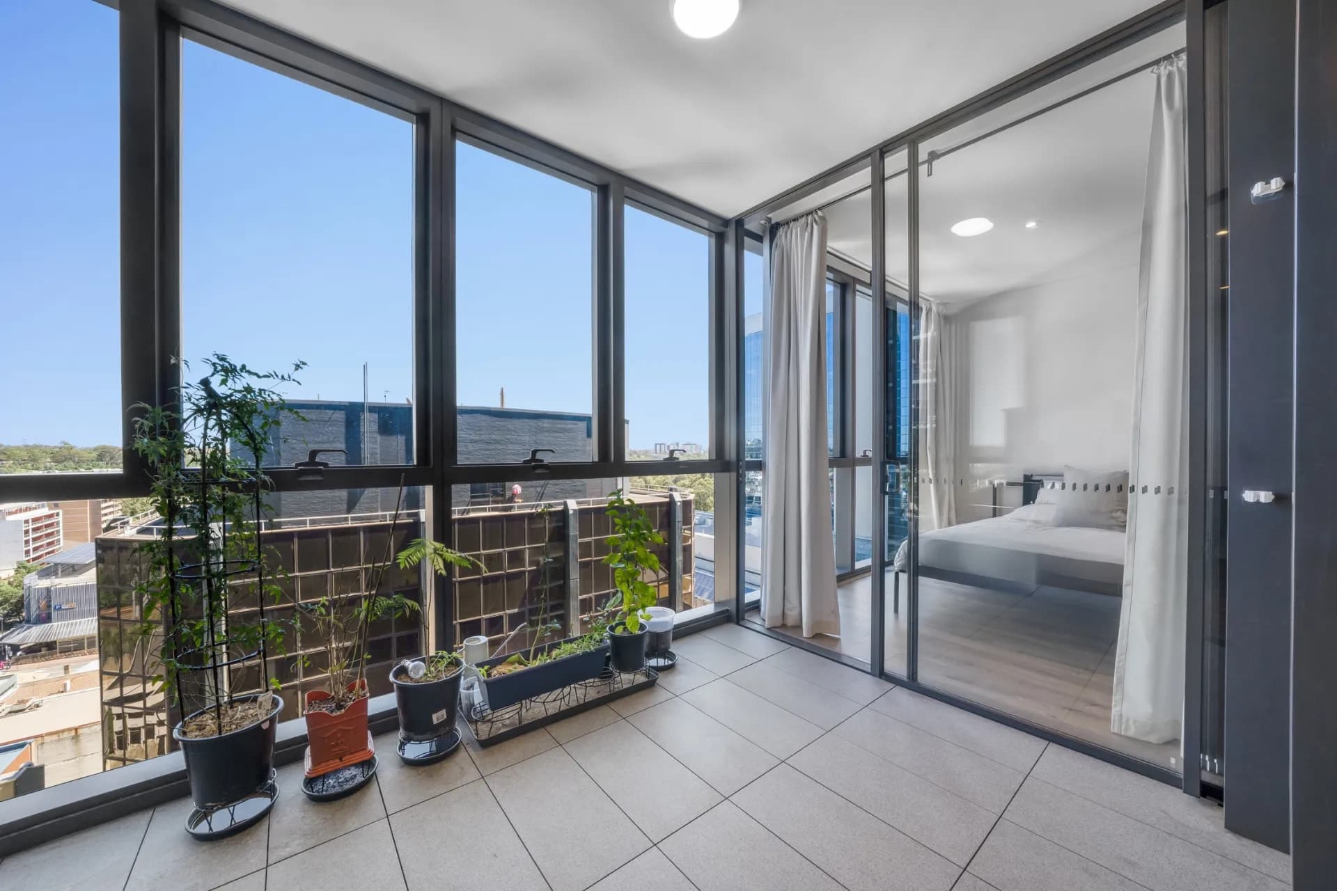 1202/45 Macquarie Street, Parramatta - Thumbnail 6