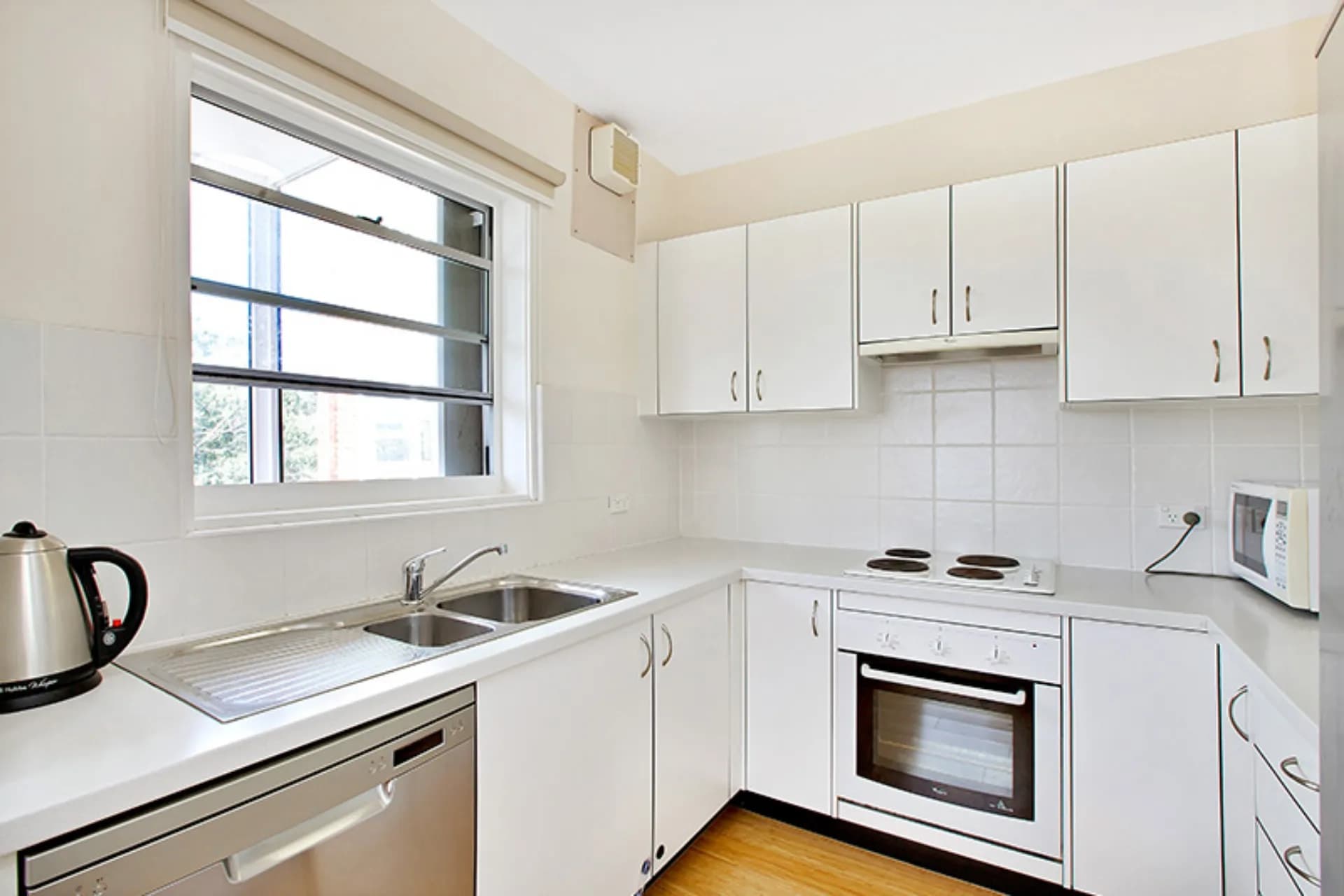 1/46 Bream Street, Coogee - Thumbnail 2