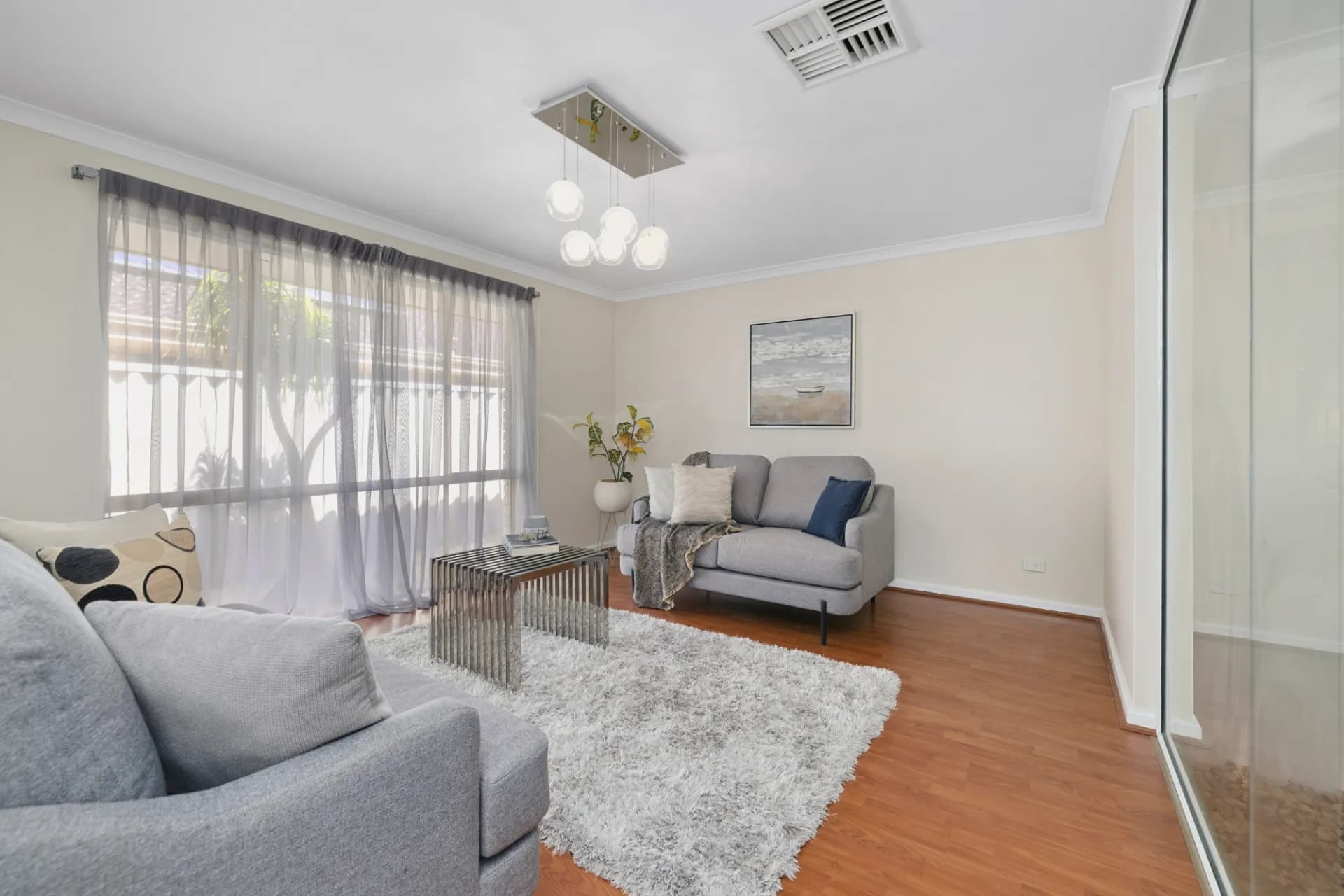 6 Treaty Oak Cove, Bibra Lake - Thumbnail 4
