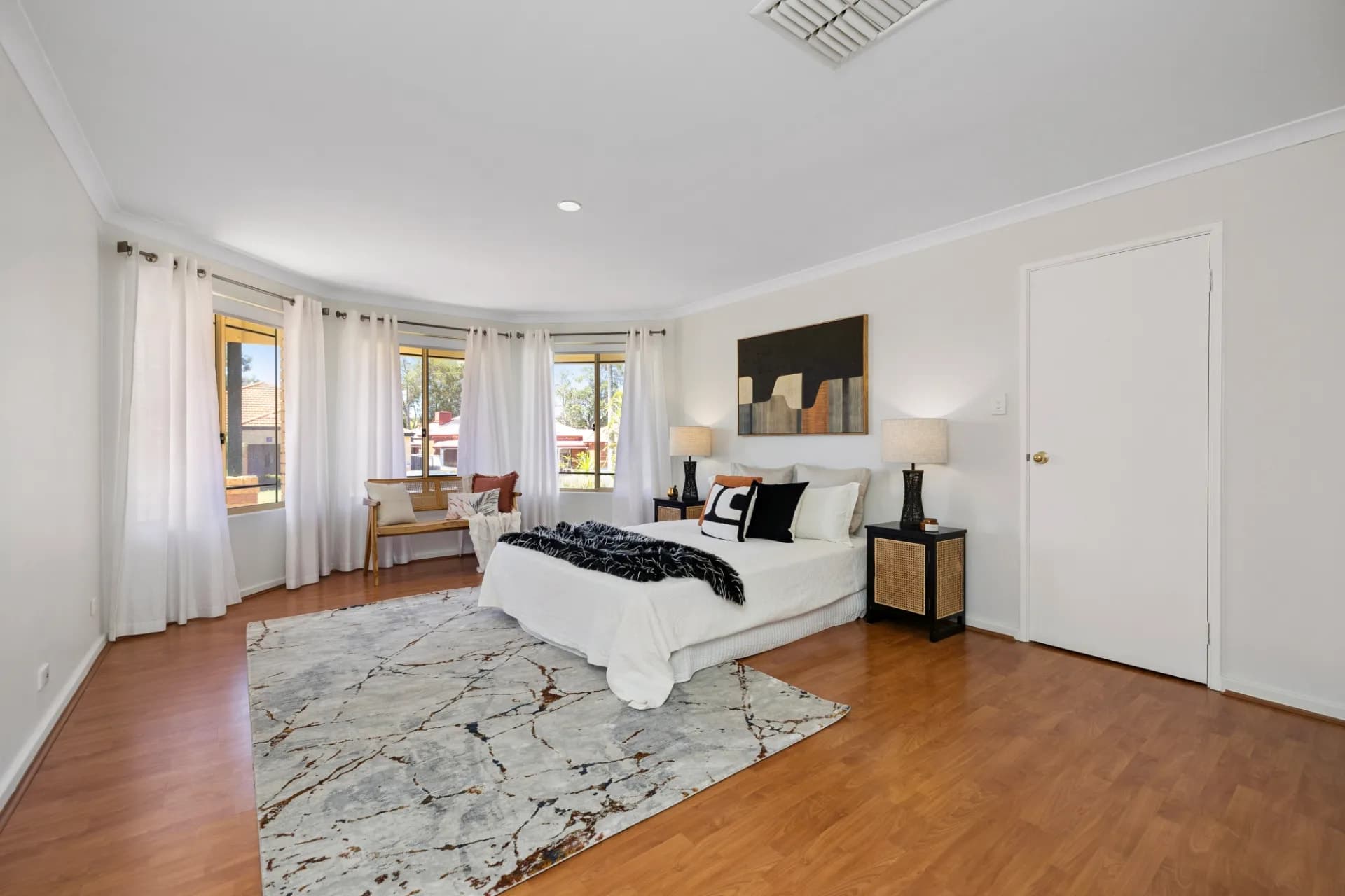 6 Treaty Oak Cove, Bibra Lake - Thumbnail 8