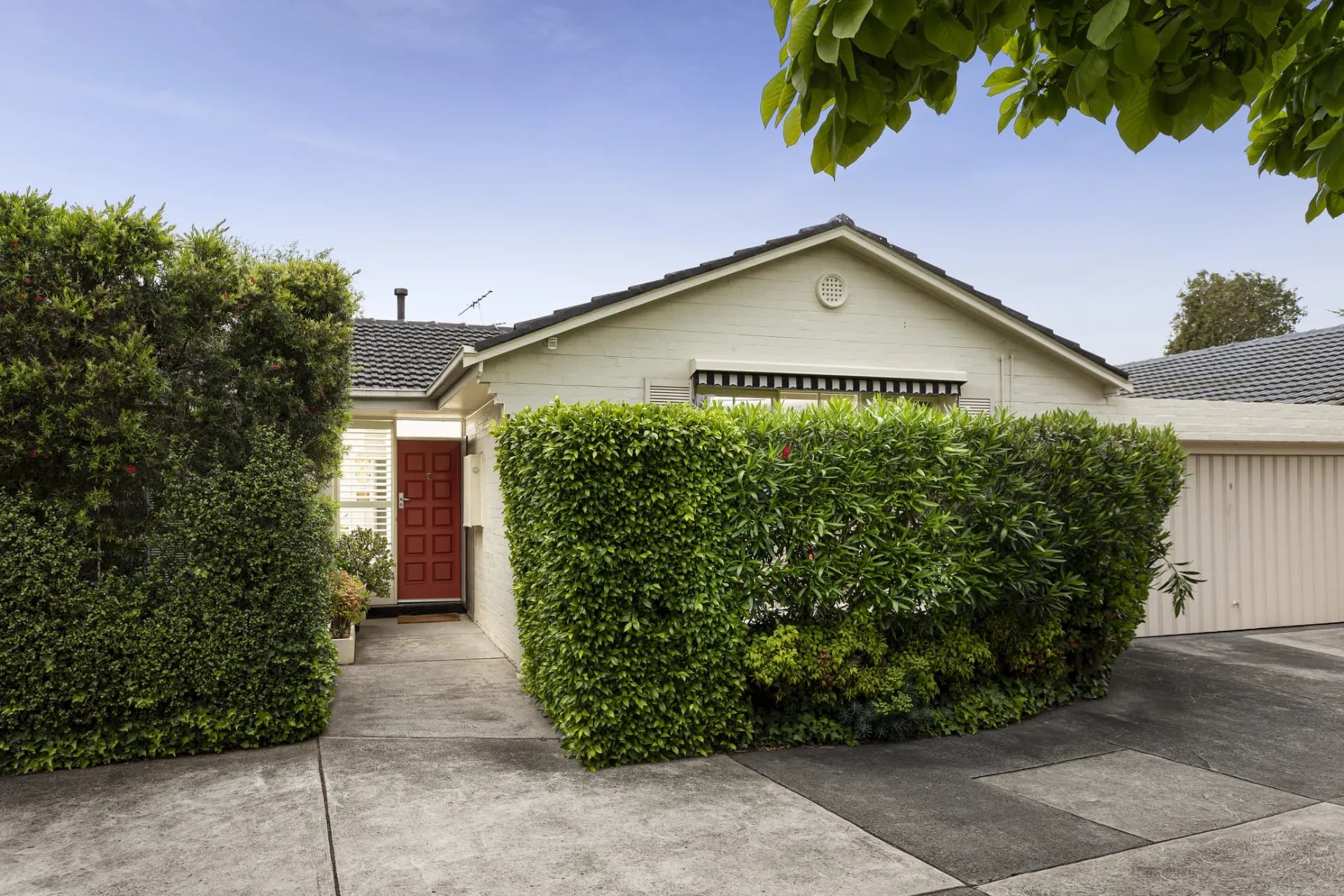 7/20 Outer Crescent, Brighton - Image 1