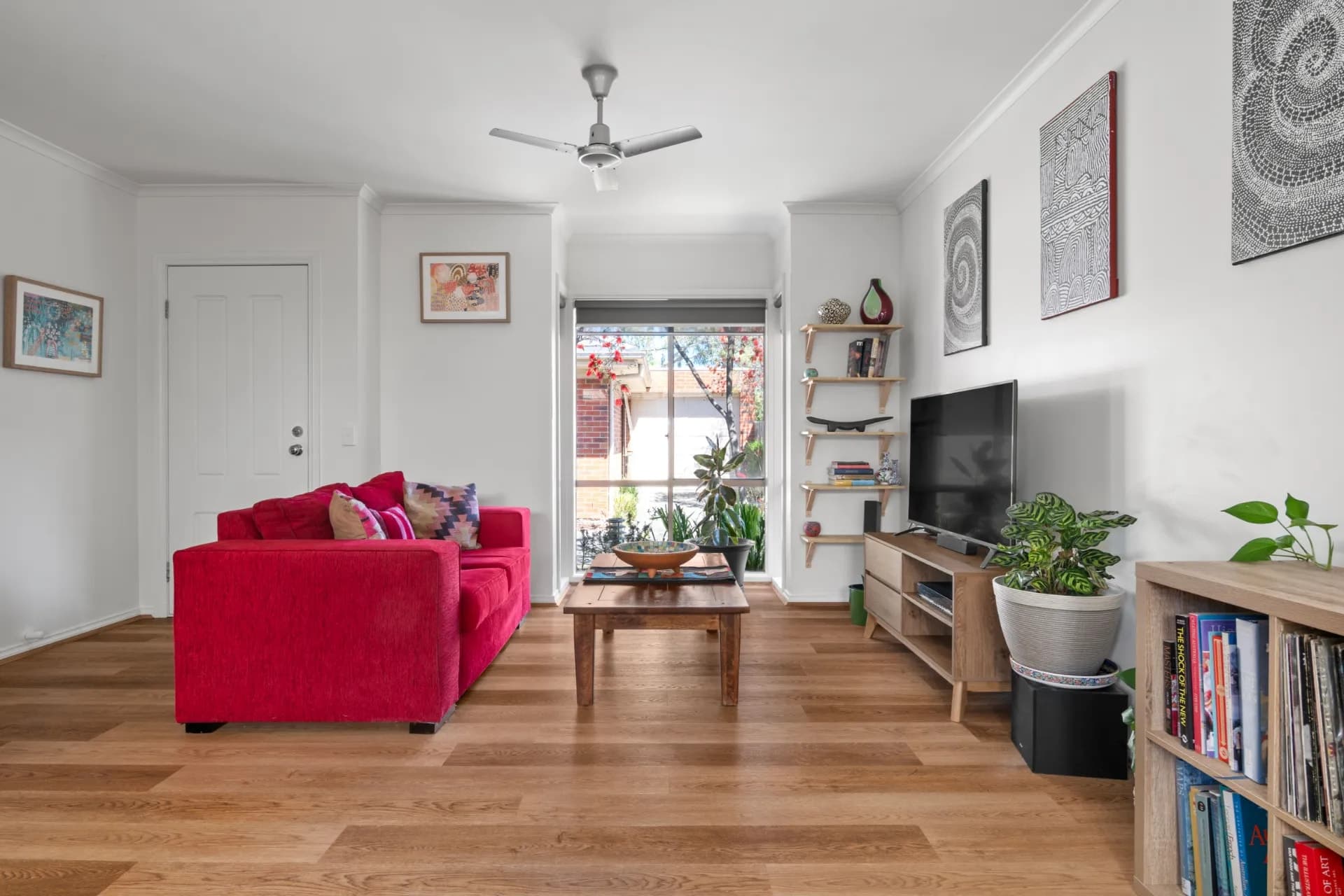 4/10-12 Lawson Parade, Heidelberg Heights - Thumbnail 2