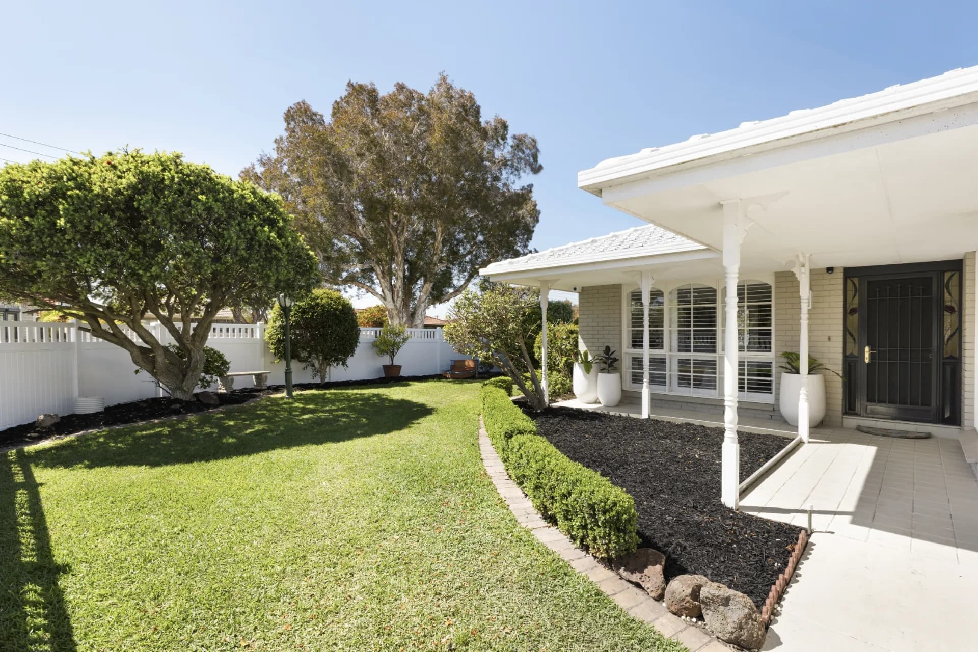 17 Blackburn Drive, Cheltenham - Image 1