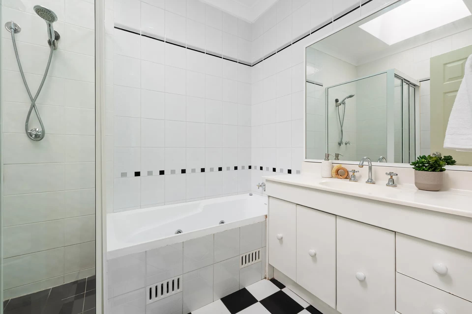 2/17-19 Forsyth Street, Kingsford - Thumbnail 8