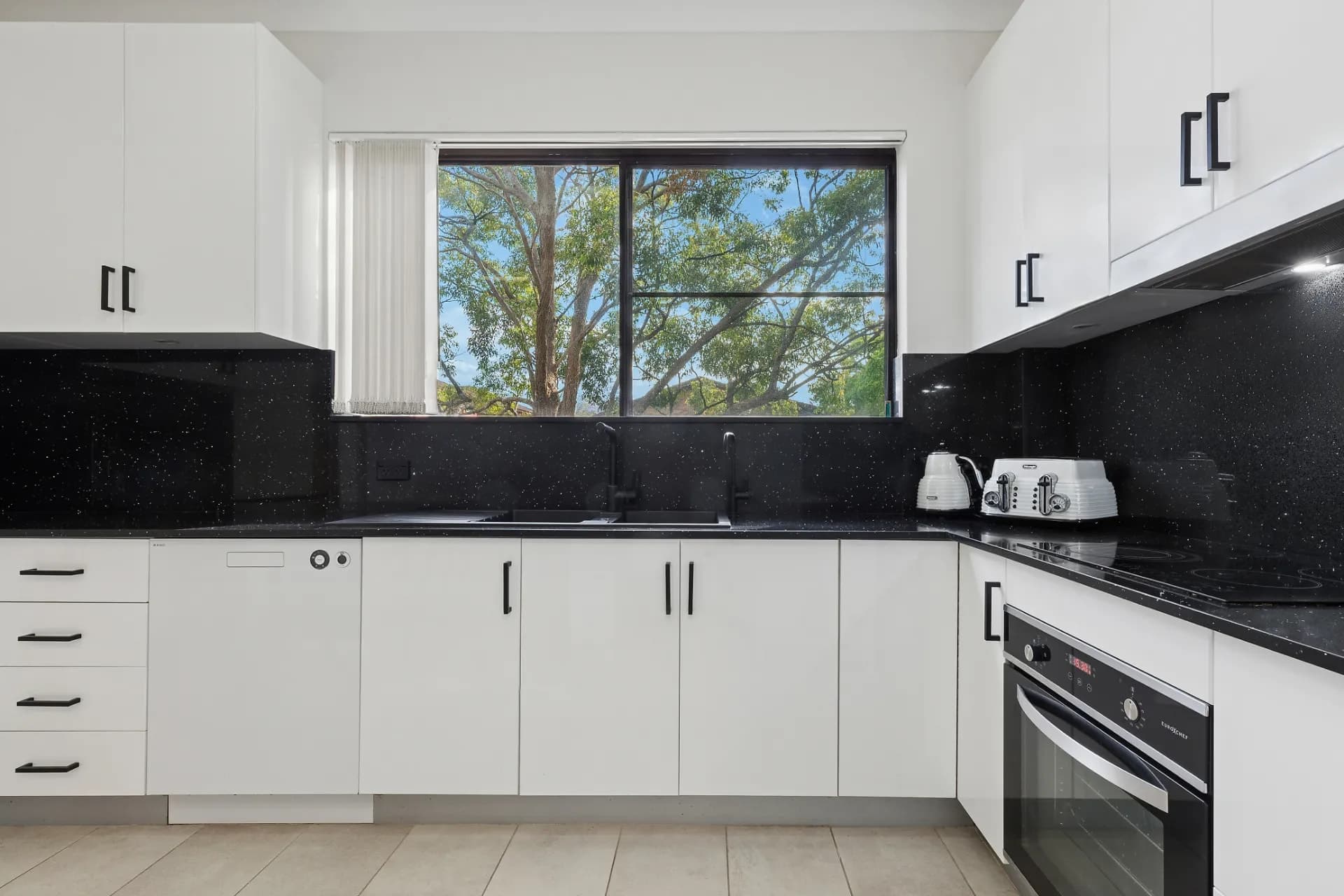 1/36-38 Noble  Street, Allawah - Thumbnail 8