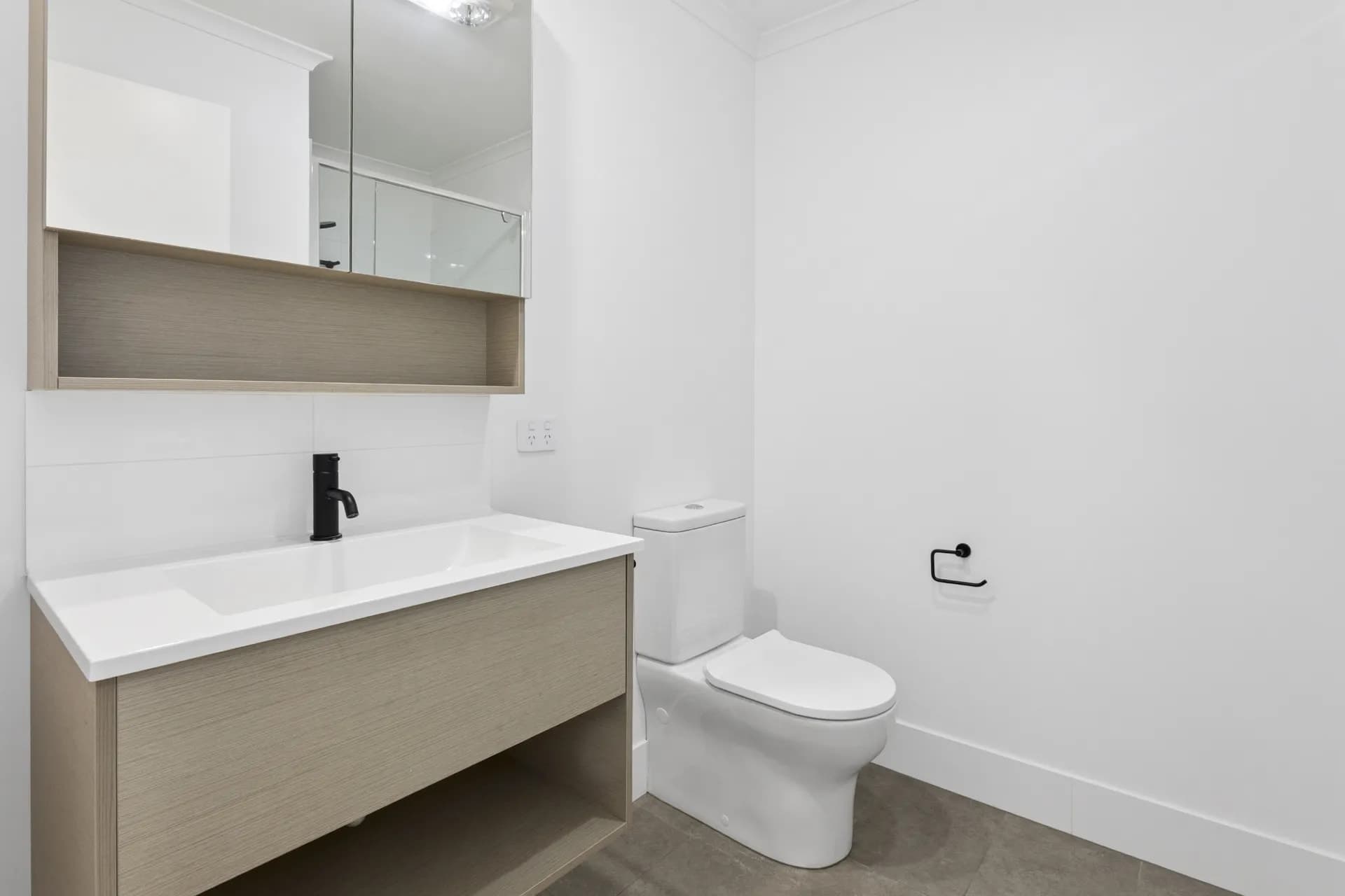 32/128 Easty Street, Phillip., Phillip - Thumbnail 8