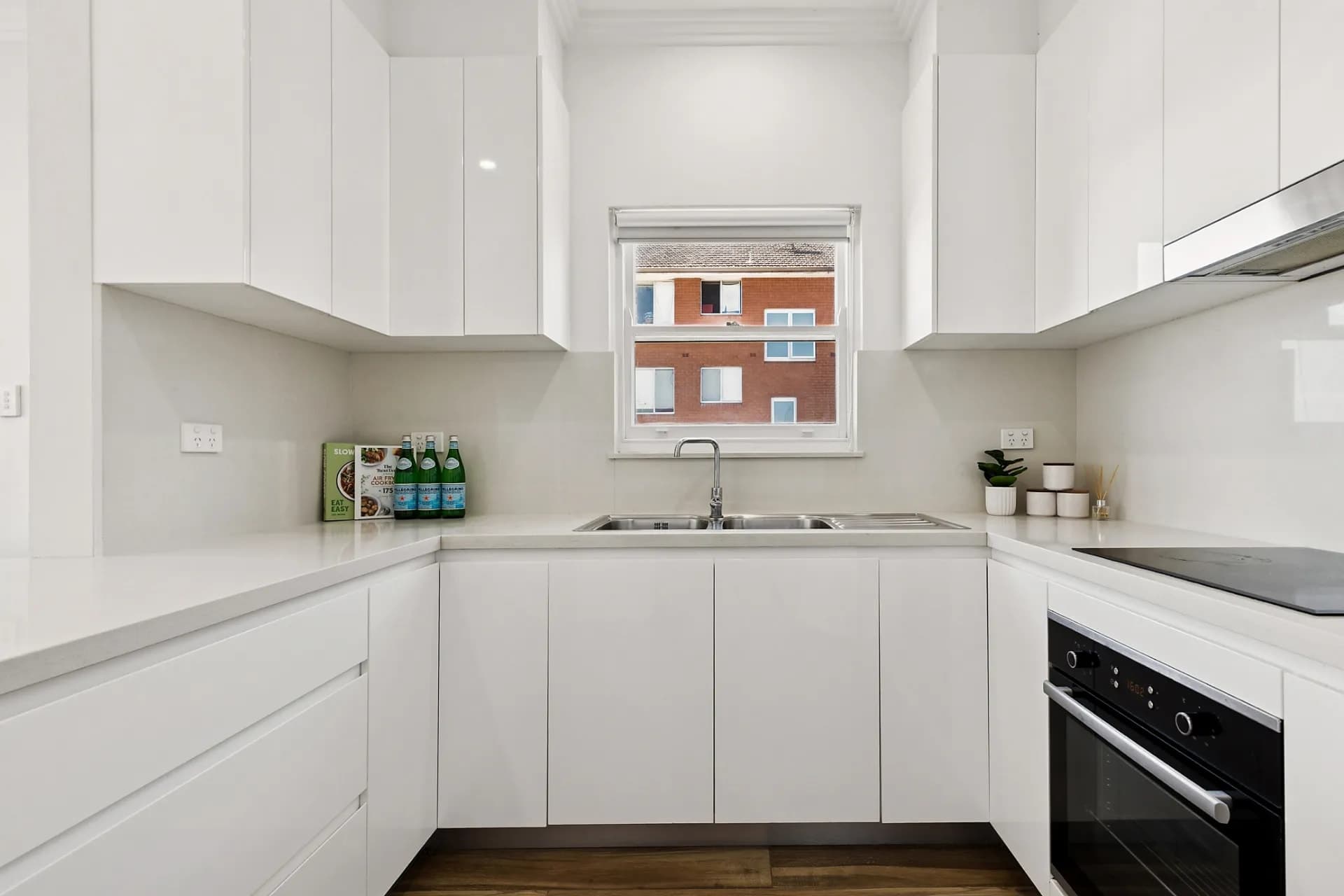 6/62 Cronulla Street, Carlton - Thumbnail 8