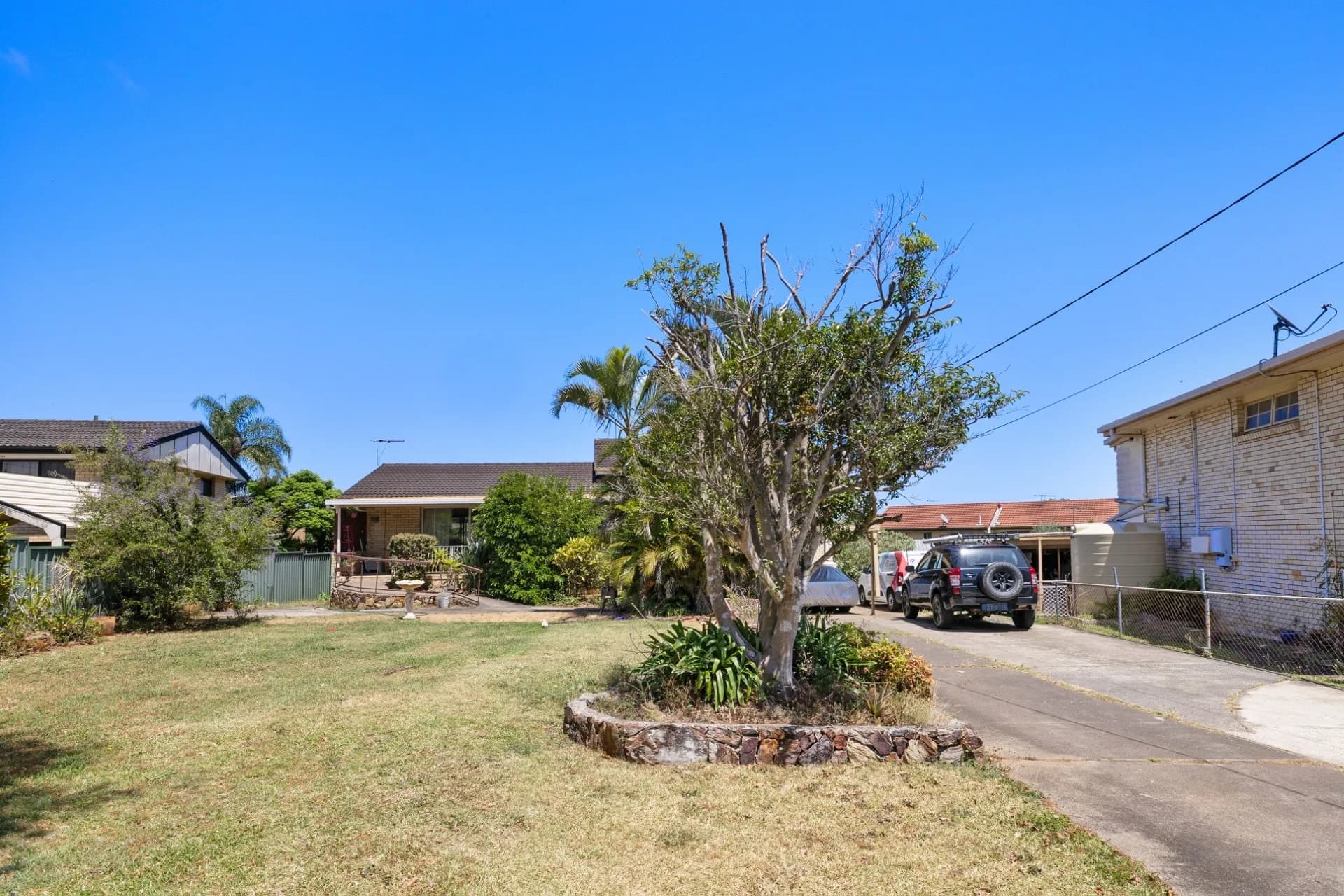 23 Caloma Street, Underwood - Thumbnail 2