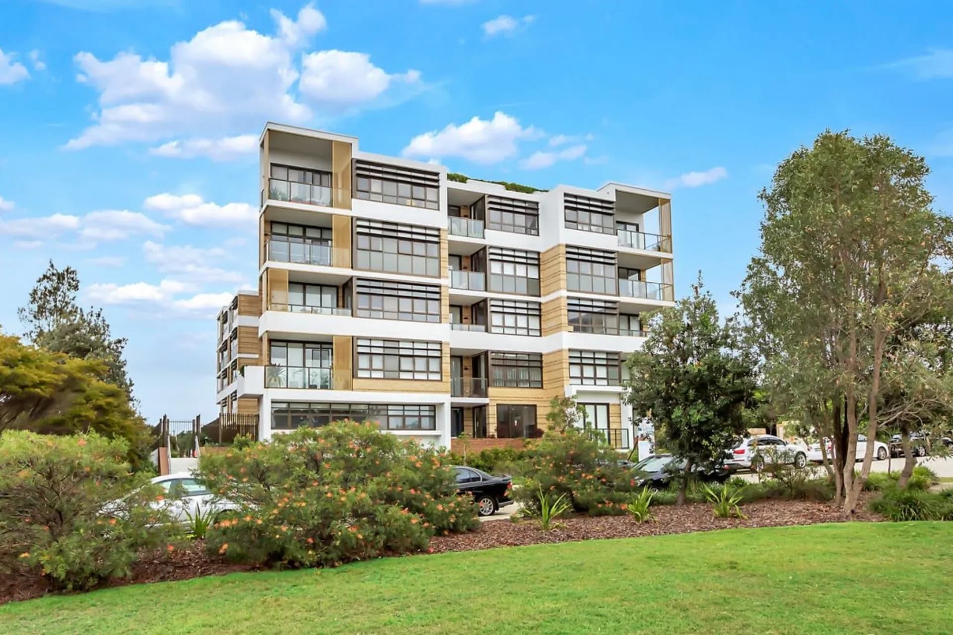 206/33 Harvey Street, Little Bay - Thumbnail 8