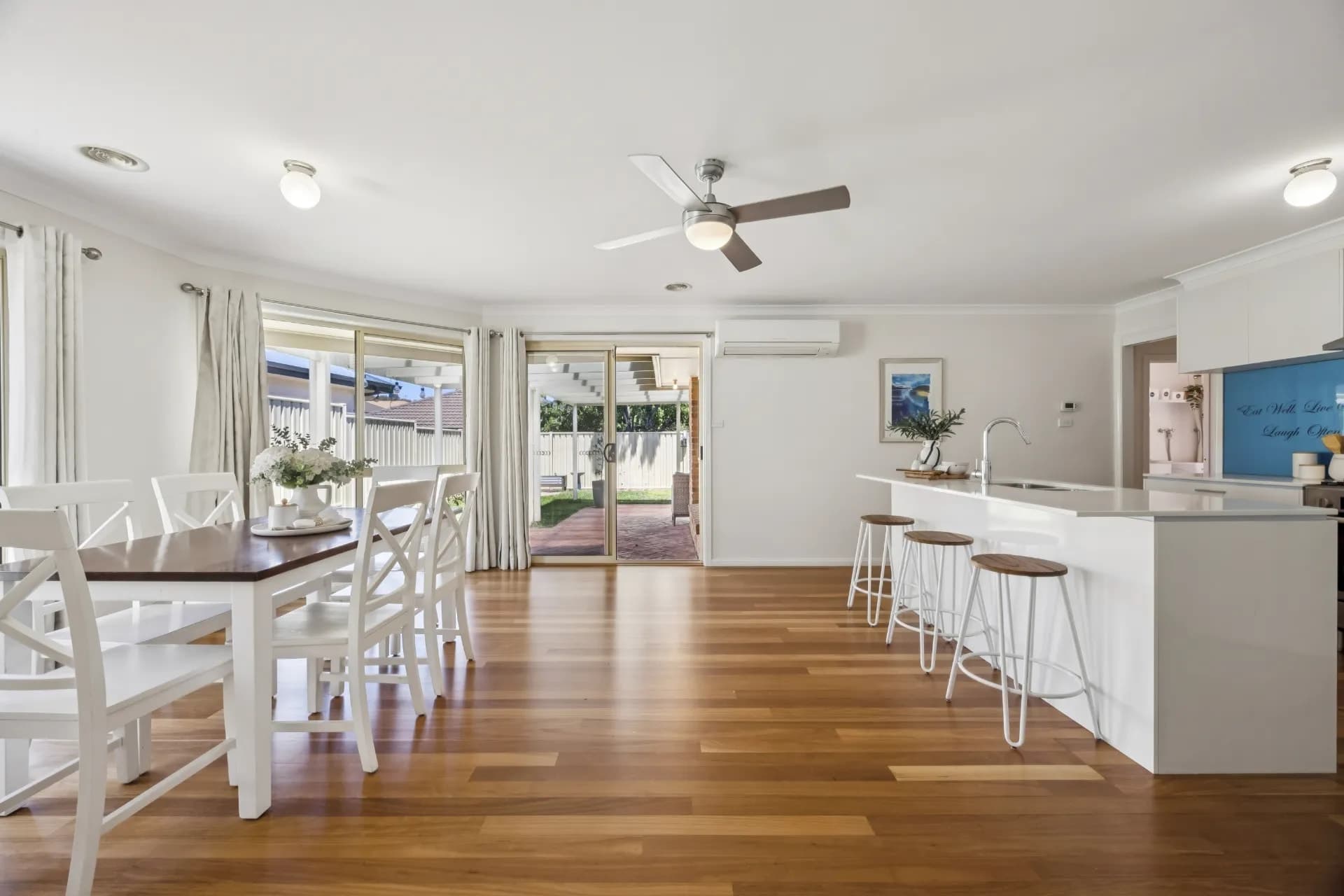 12 Stonehaven Circuit, Queanbeyan., Queanbeyan - Thumbnail 5