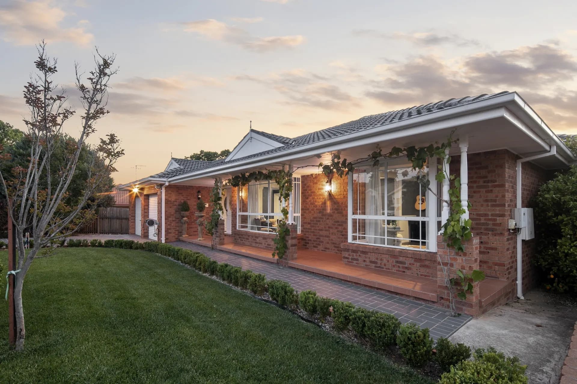 24 Coral Drive, Jerrabomberra, NSW, Jerrabomberra - Thumbnail 2