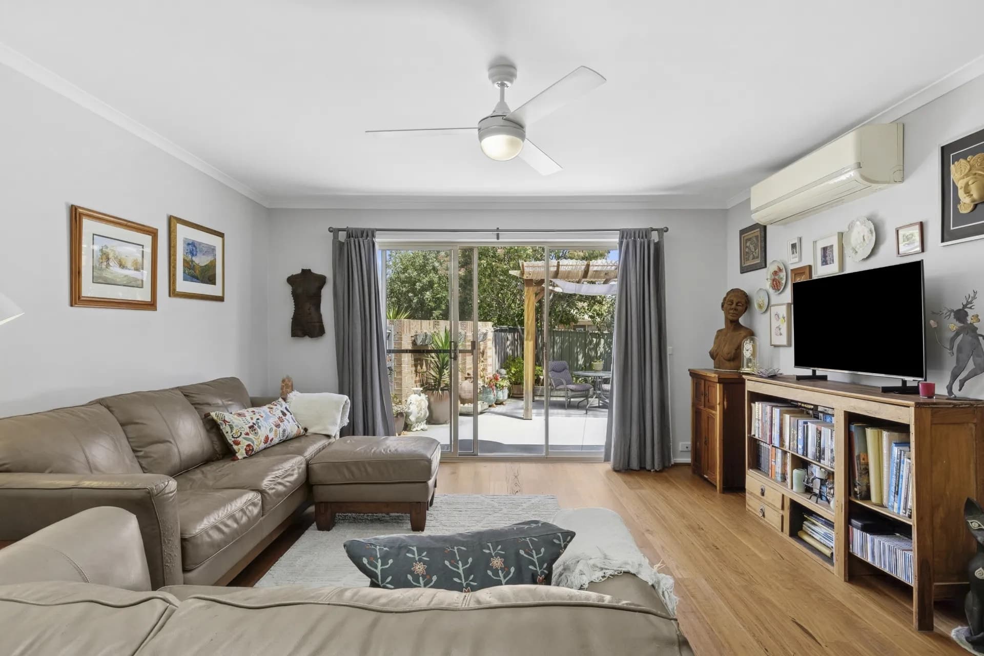1/16-18 Laurel Place, Jerrabomberra - Thumbnail 6