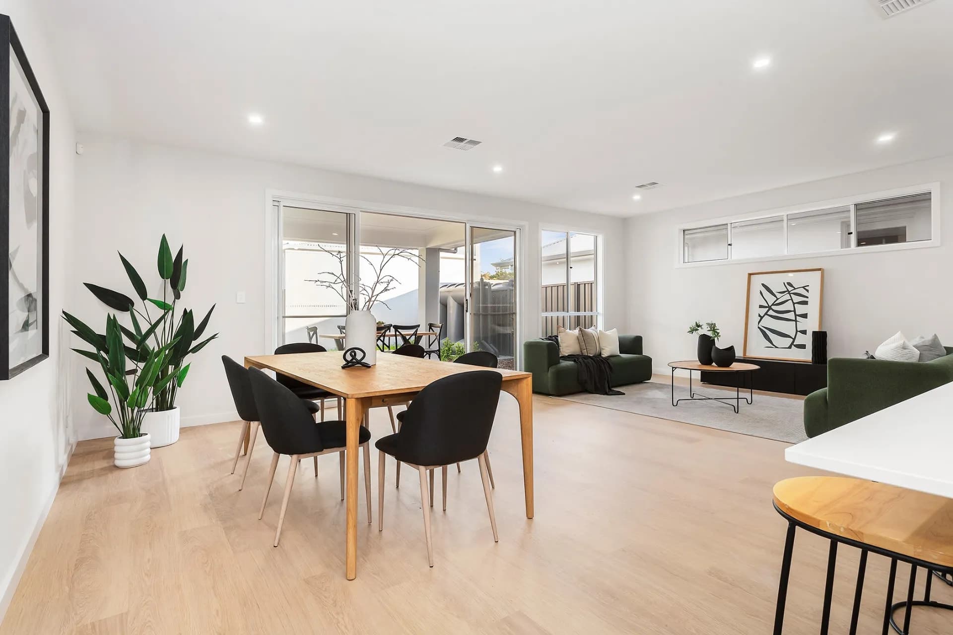 99 Marlborough Street, Henley Beach., Henley Beach - Thumbnail 2