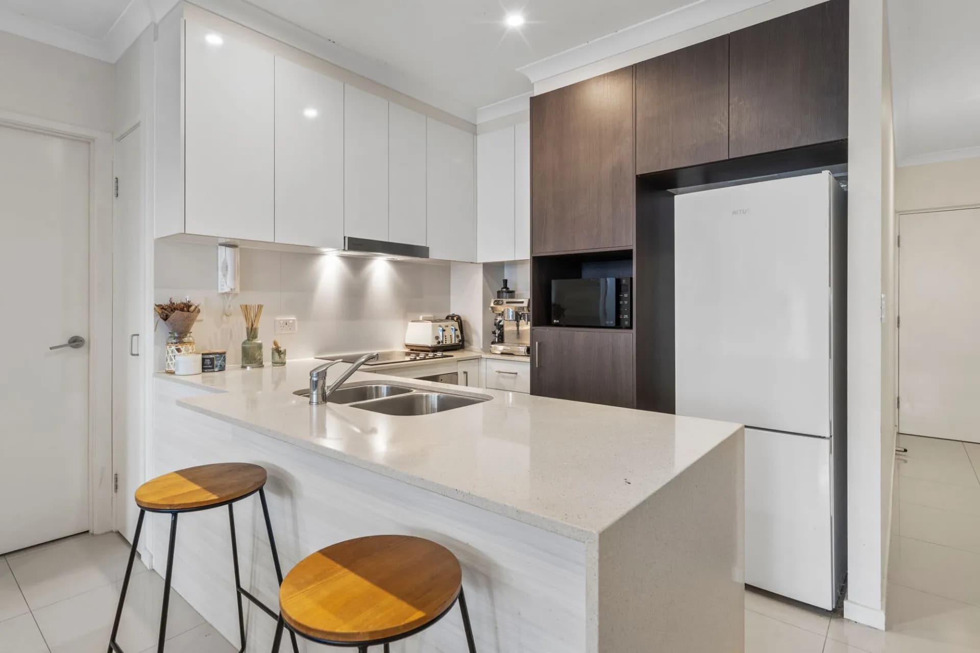 205/19 Isedale Street, Wooloowin, QLD, Wooloowin - Thumbnail 4
