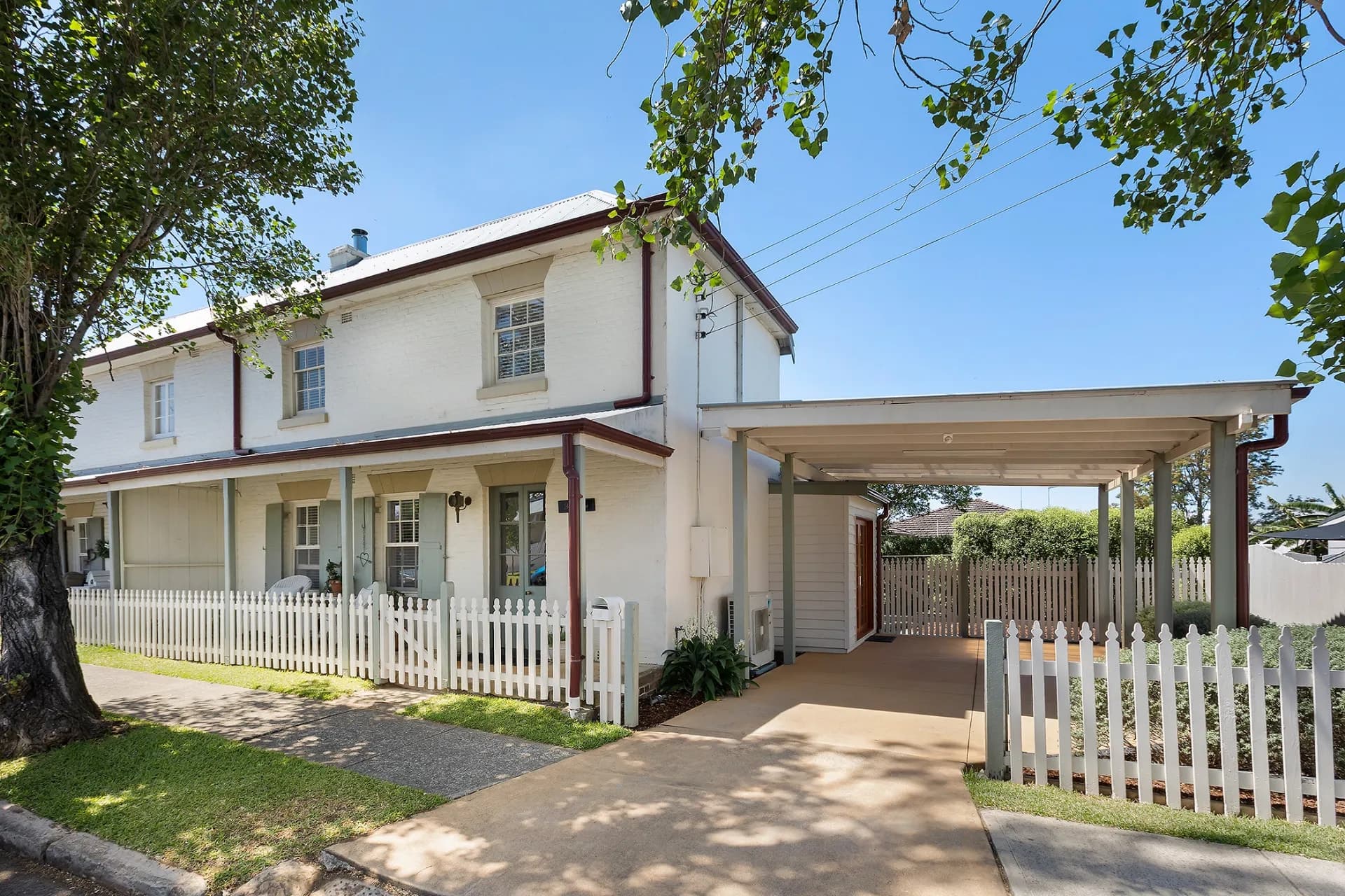 4 Little Church Street, Windsor - Image 1