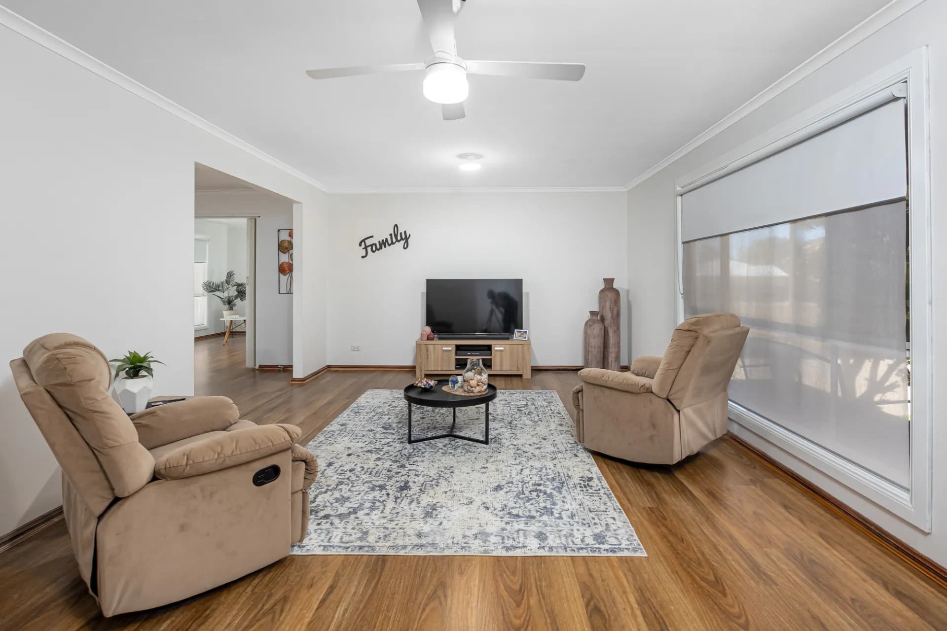 18 Allonby  Avenue, Forest Hill - Thumbnail 3