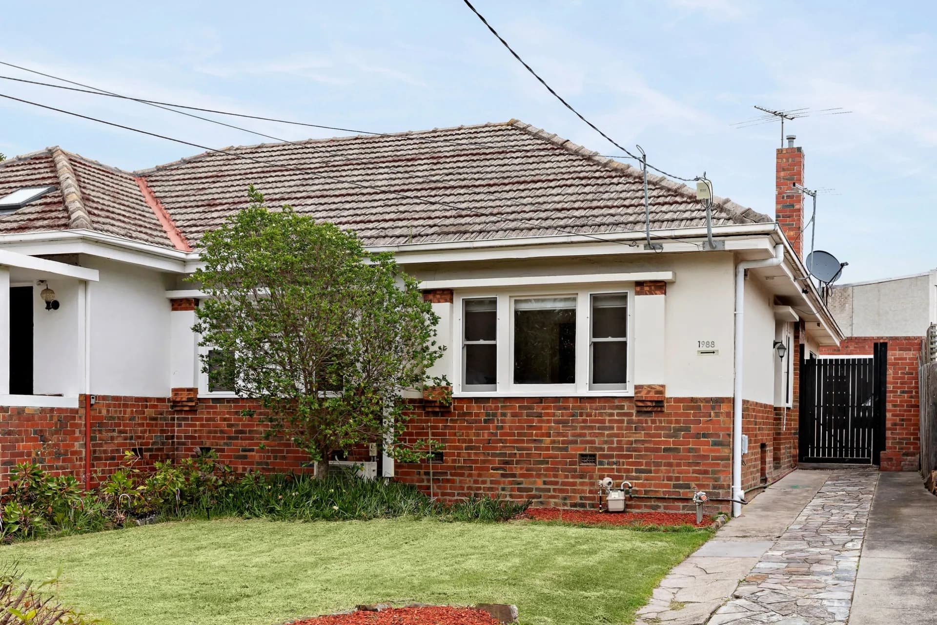 1988 Malvern Road, Malvern East - Image 1