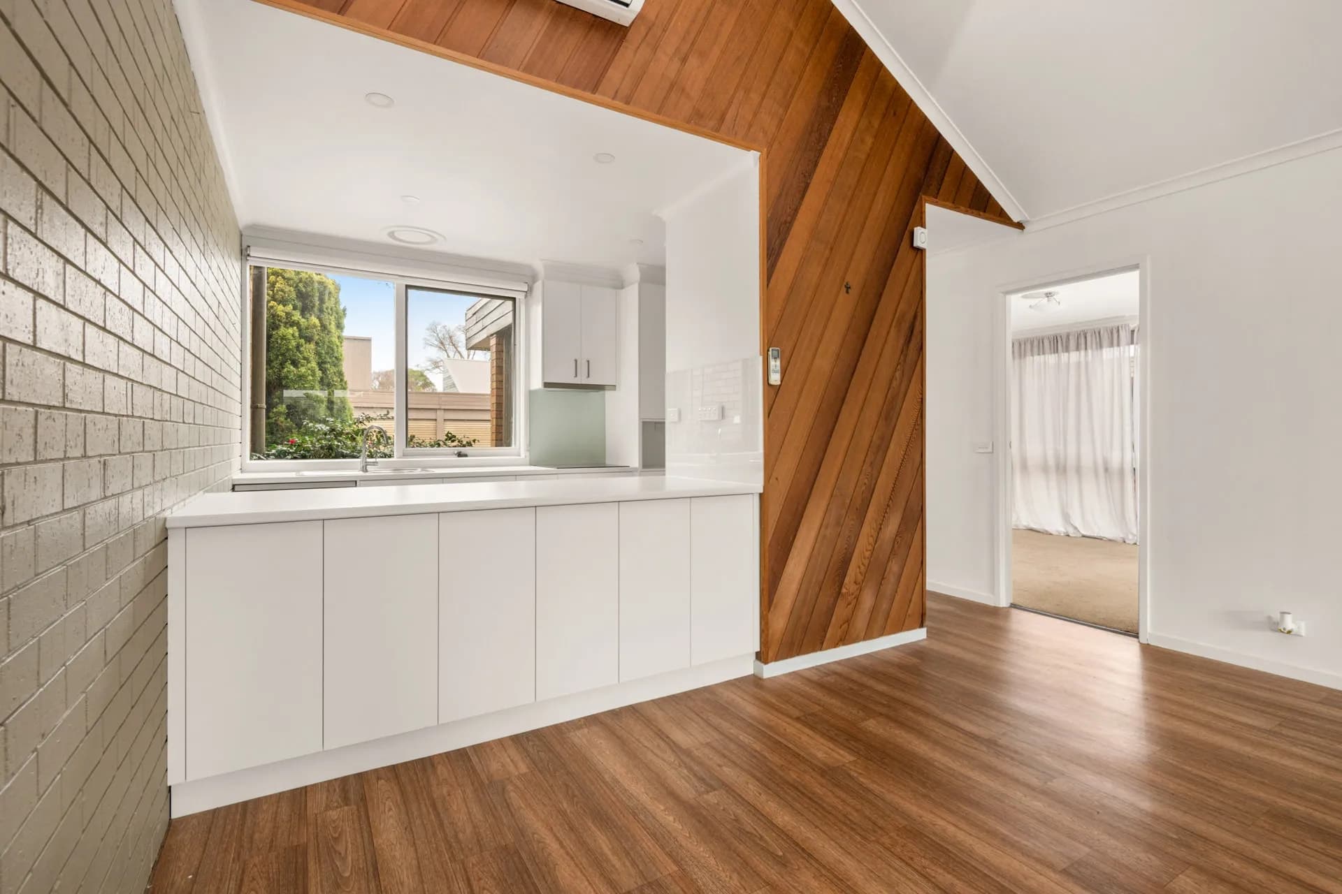 9/3 Hermitage Road, Newtown - Thumbnail 6