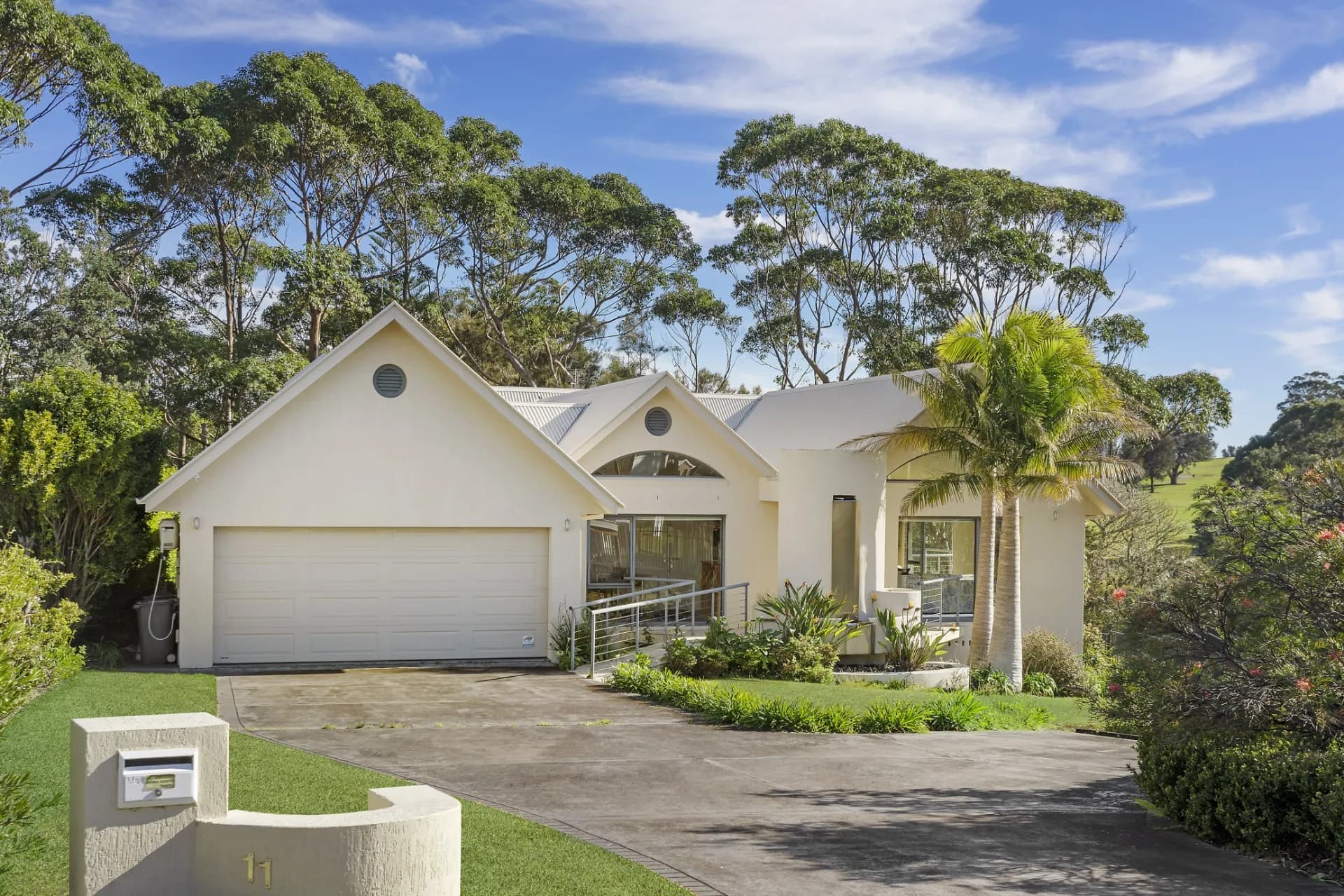 11 Shipton  Crescent, Mollymook., Mollymook - Image 1