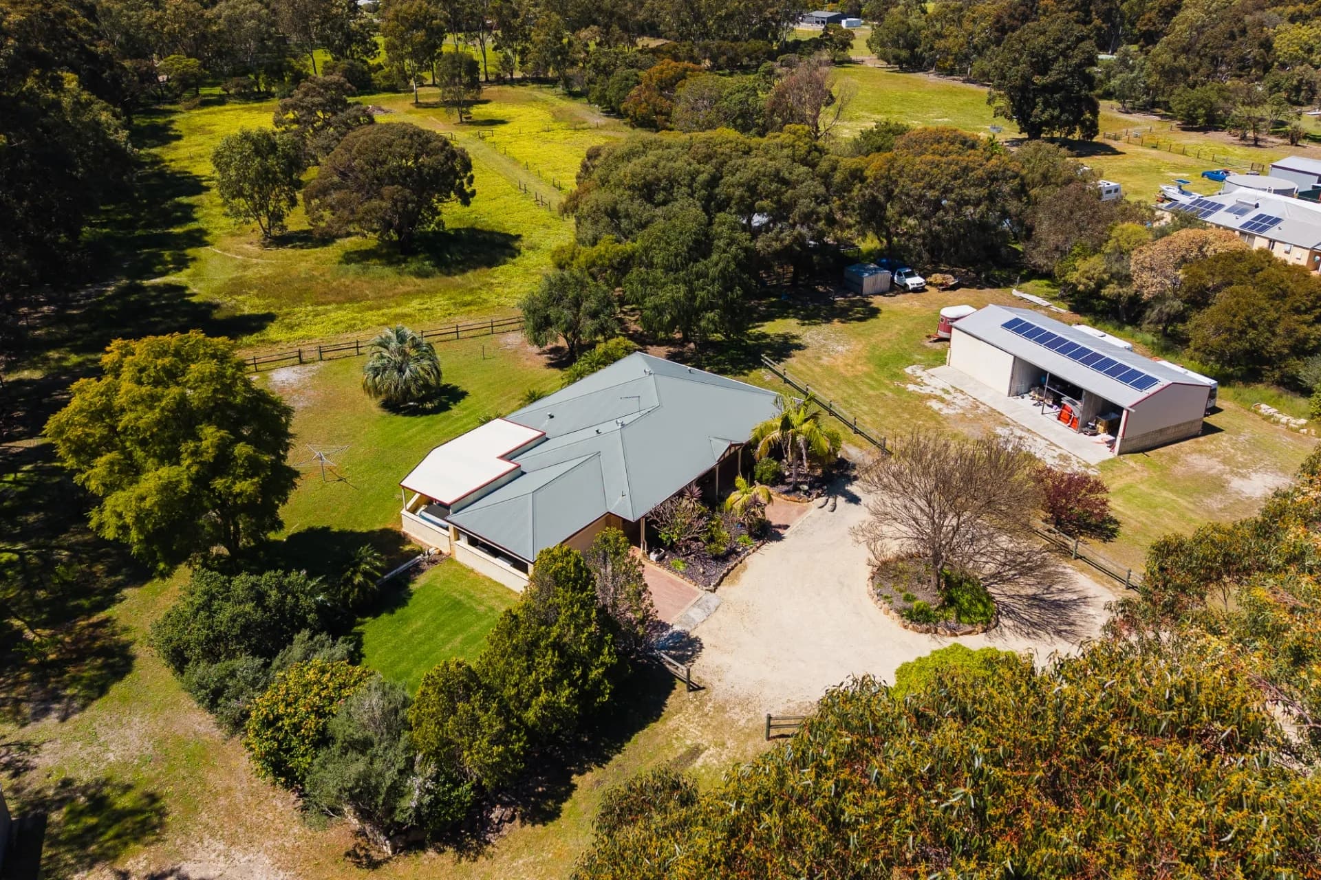 161 Salmon Bark Road, Serpentine - Thumbnail 2