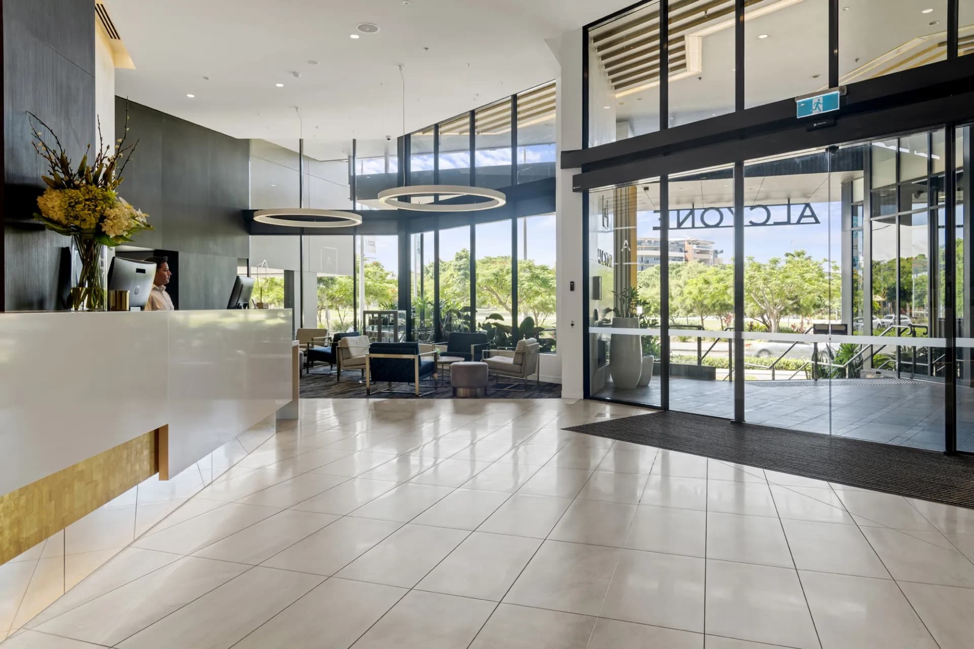 803/35 Hercules Street, Hamilton - Thumbnail 2