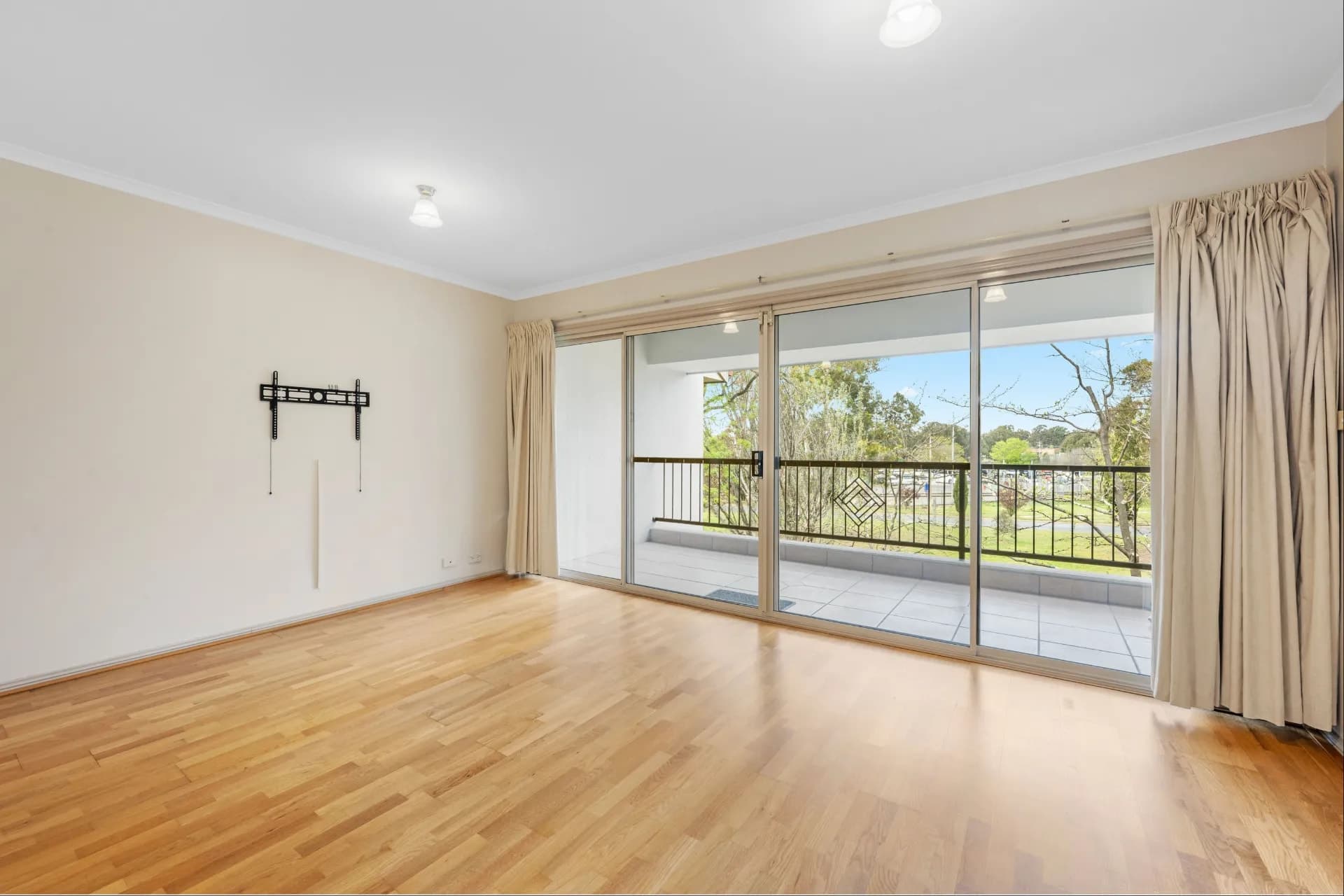 100/72 Wentworth Avenue, Kingston., Kingston - Thumbnail 3
