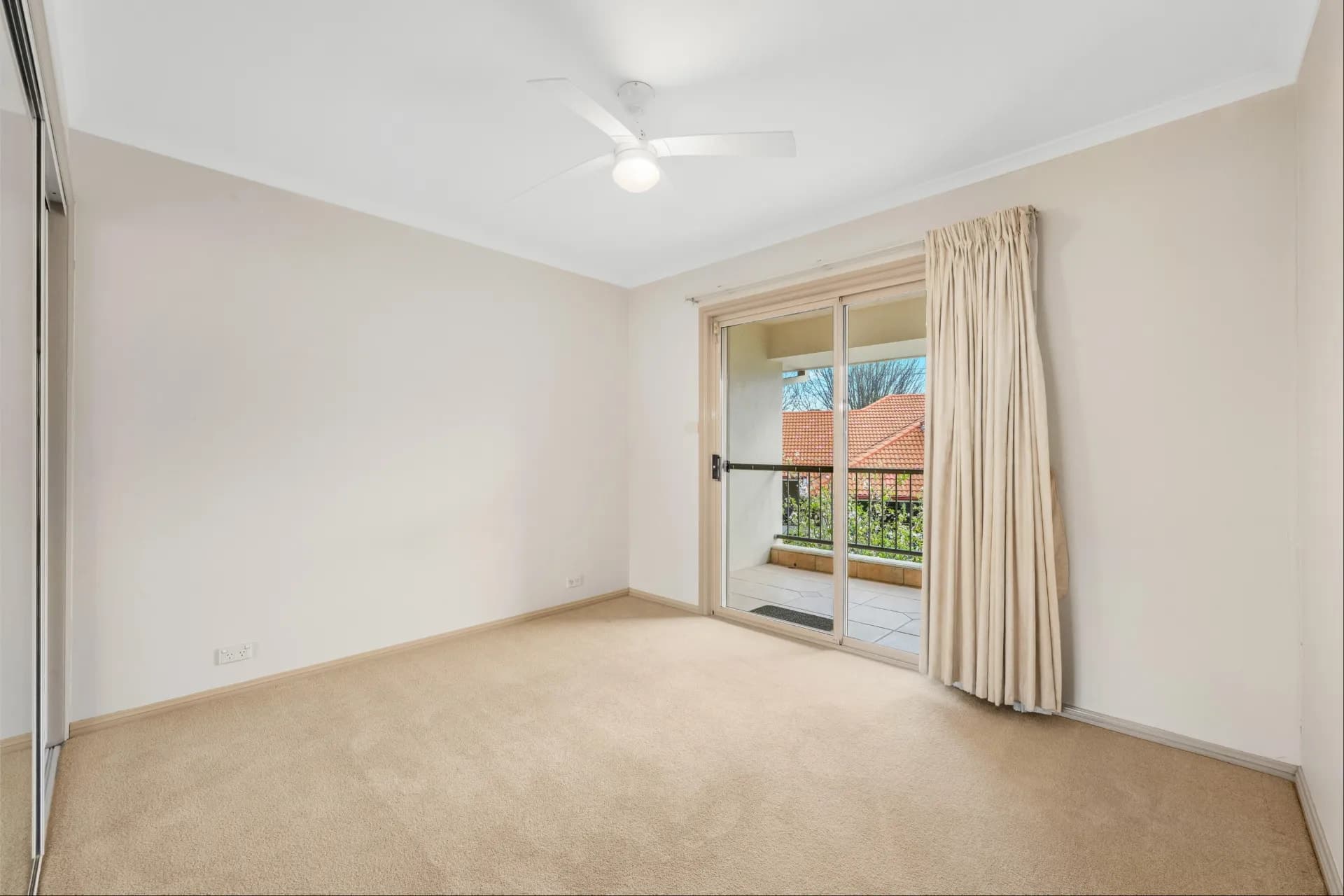 100/72 Wentworth Avenue, Kingston., Kingston - Thumbnail 7