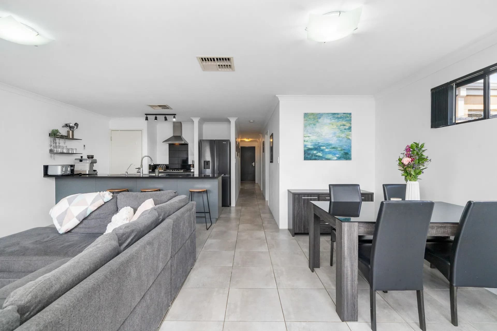 26 Ryhill Crescent, Wellard - Thumbnail 3