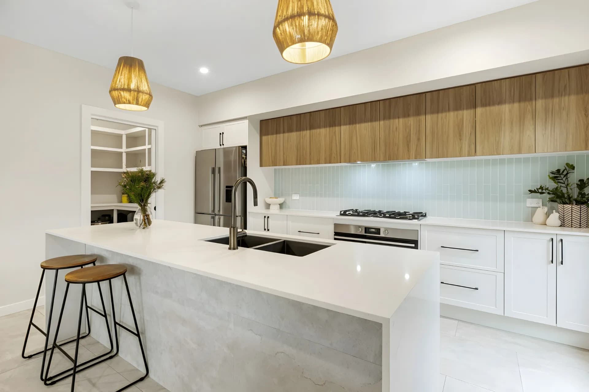 19 Roseteague  Way, Orange - Thumbnail 5