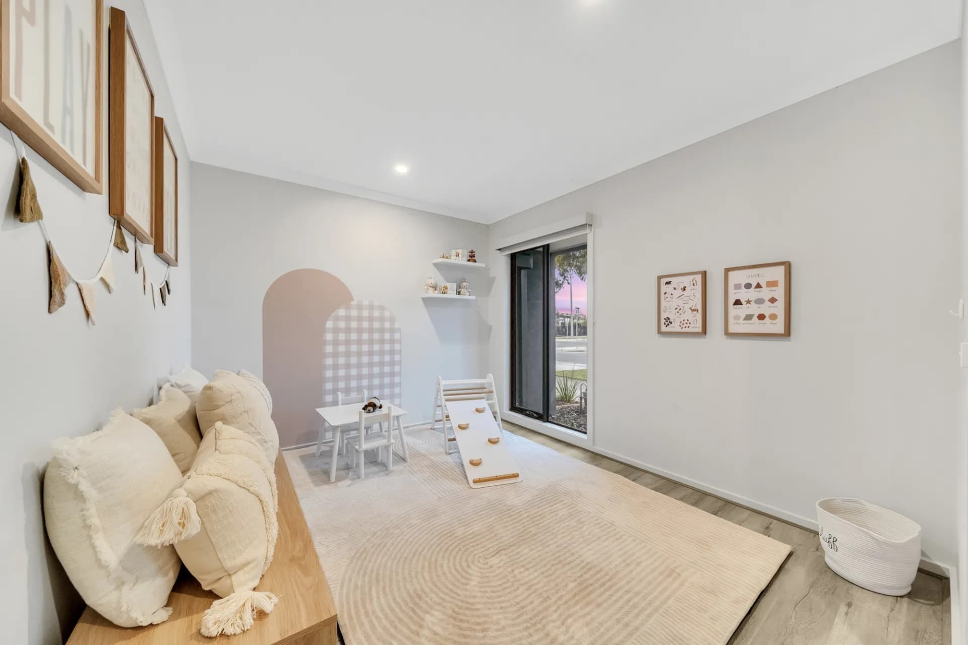 5 Overton Road, Williams Landing - Thumbnail 3