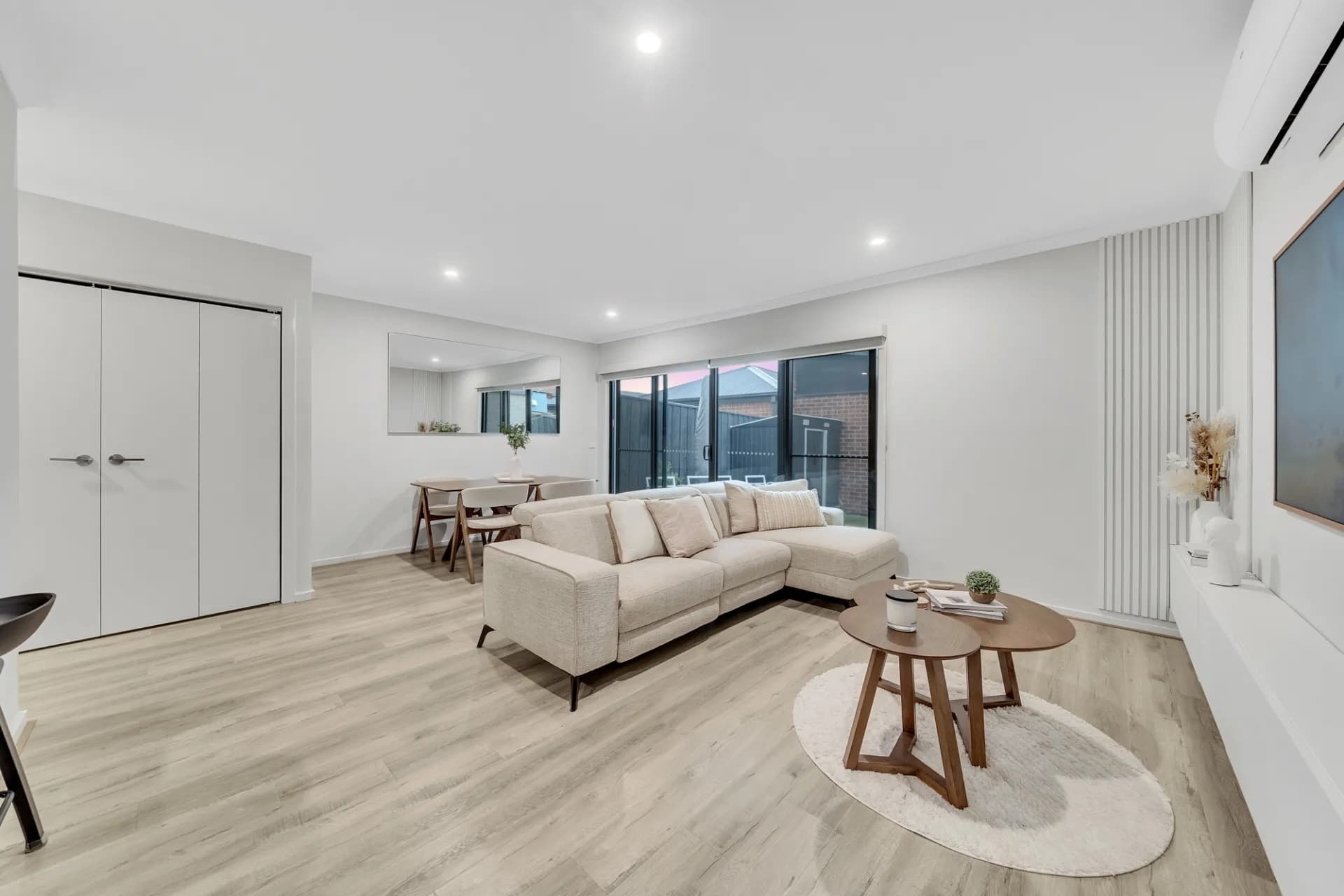 5 Overton Road, Williams Landing - Thumbnail 4
