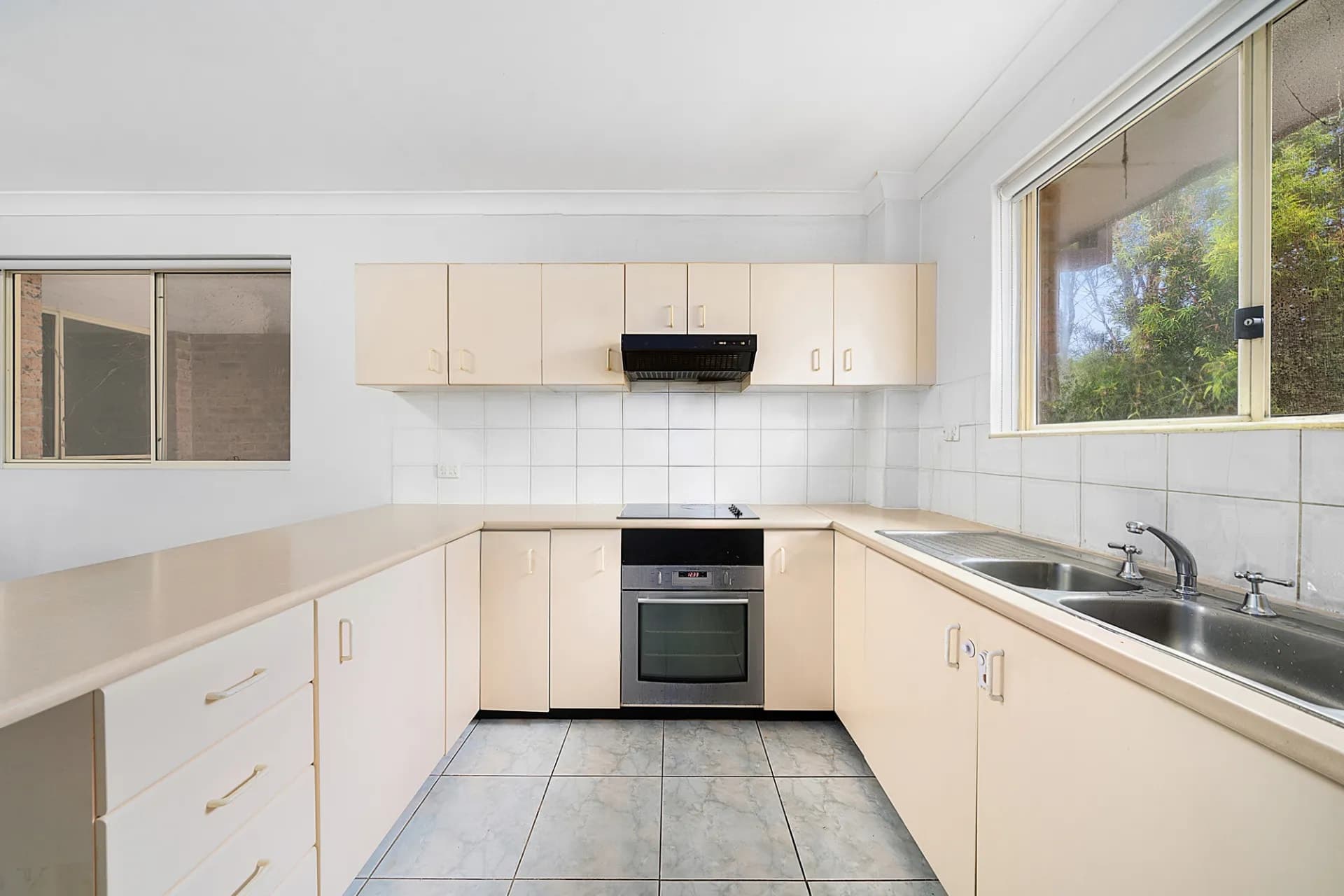 3/27-29 Perry Street, Campsie - Thumbnail 3